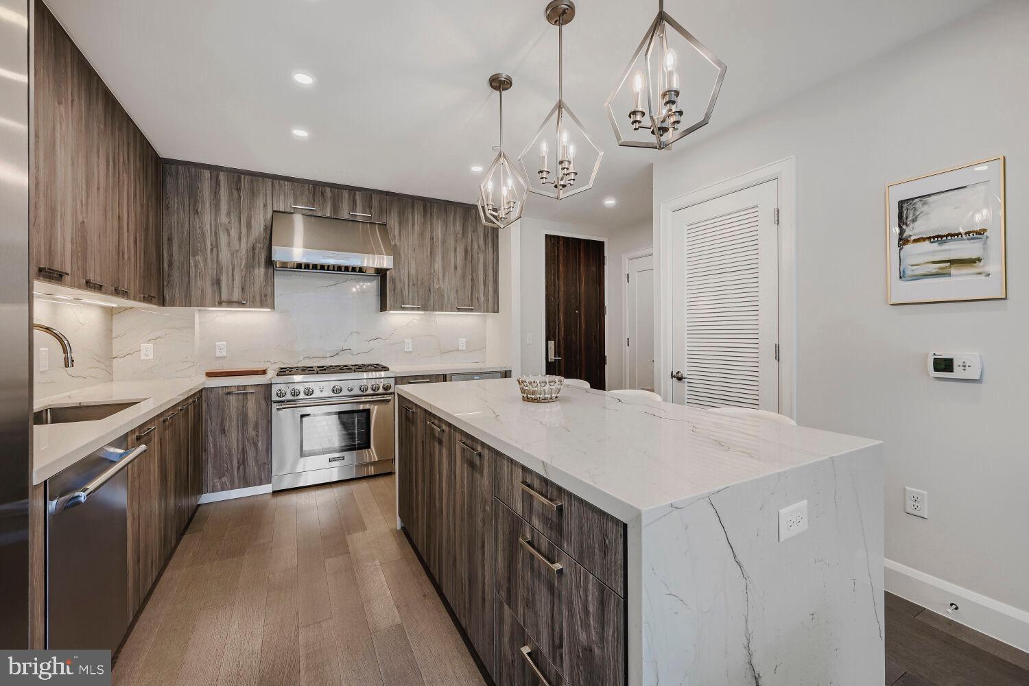 1330 LANCASTER STREET C402
