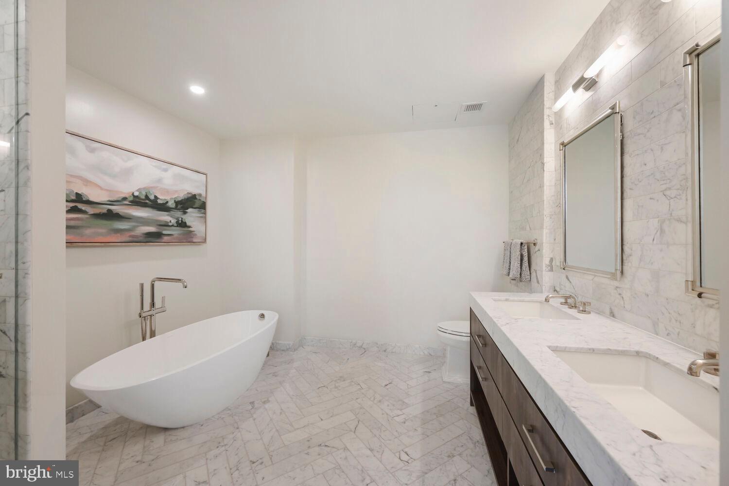 1330 LANCASTER STREET C402