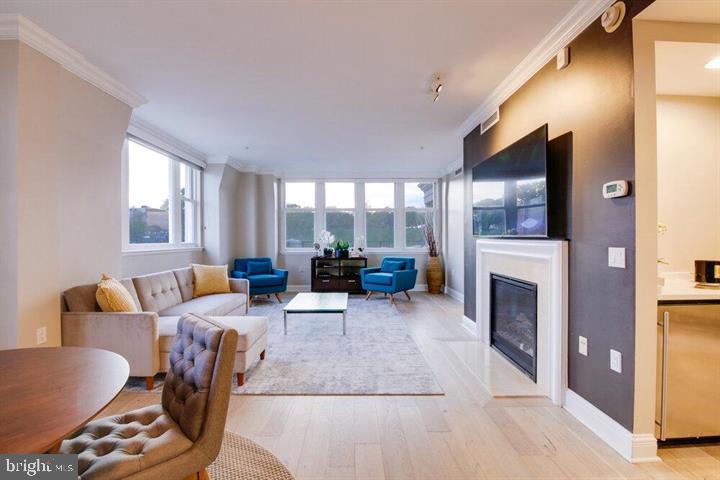 801 KEY HIGHWAY P-60
