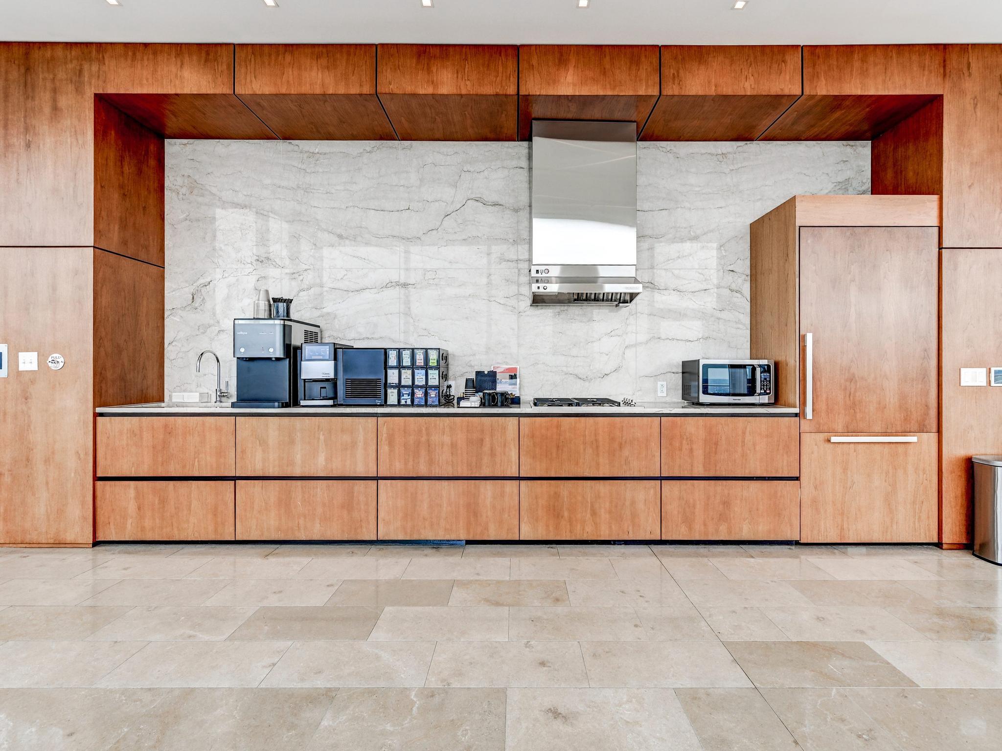 300 INTERNATIONAL DRIVE Unit: 2303