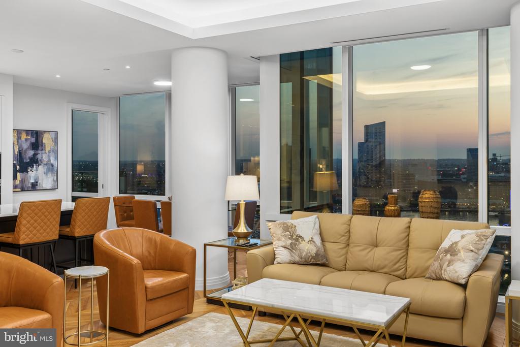 300 INTERNATIONAL DRIVE Unit: 2303