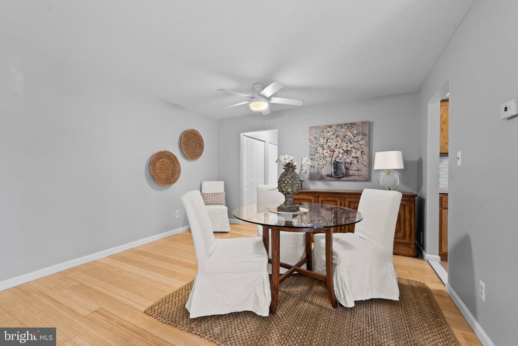 317 HOMELAND SOUTHWAY Unit: 2B