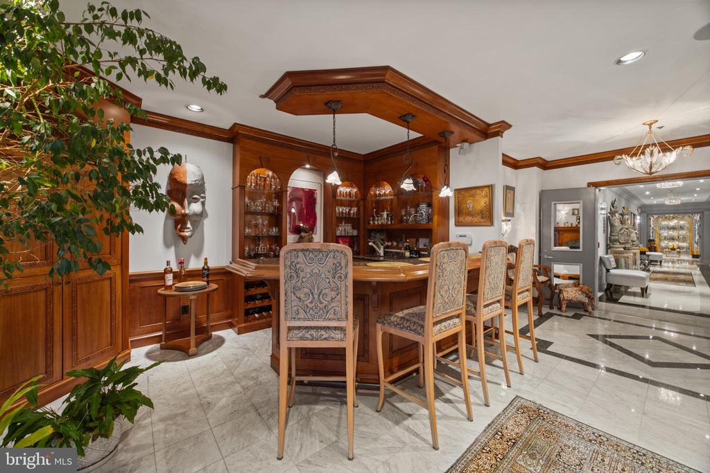 100 HARBORVIEW DRIVE Unit: PH3A/3B