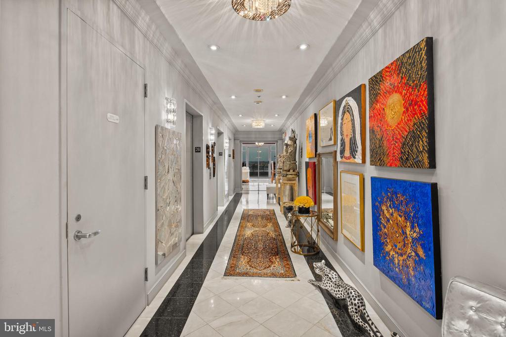 100 HARBORVIEW DRIVE Unit: PH3A/3B