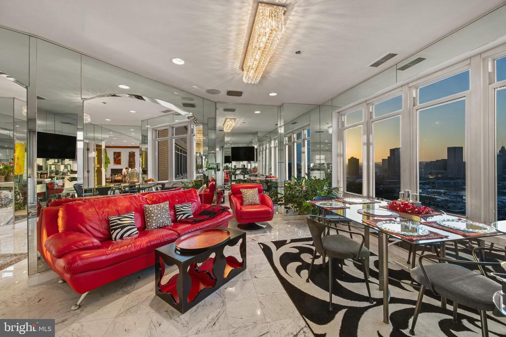 100 HARBORVIEW DRIVE Unit: PH3A/3B
