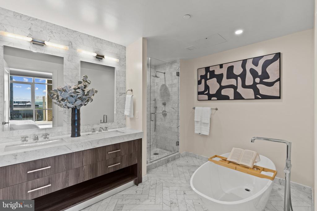 1330 LANCASTER STREET Unit: C1201