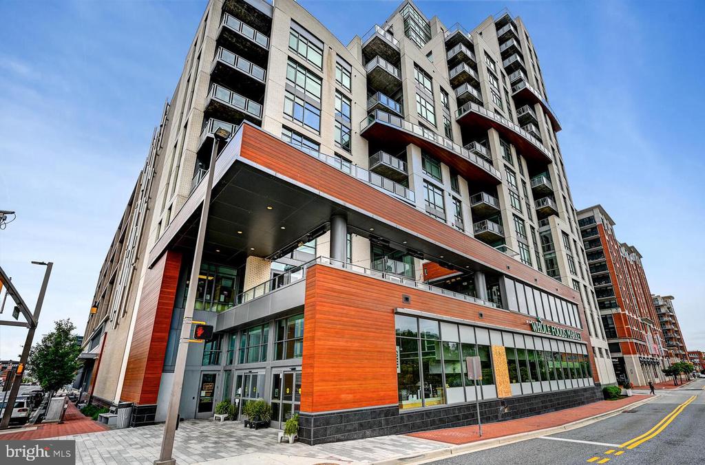 1330 LANCASTER STREET Unit: C901
