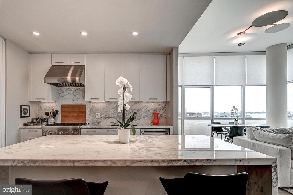 1330 LANCASTER STREET Unit: C901