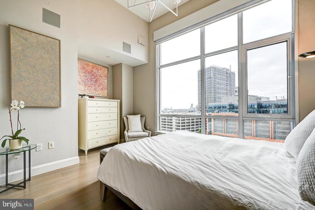 1330 LANCASTER STREET Unit: C901