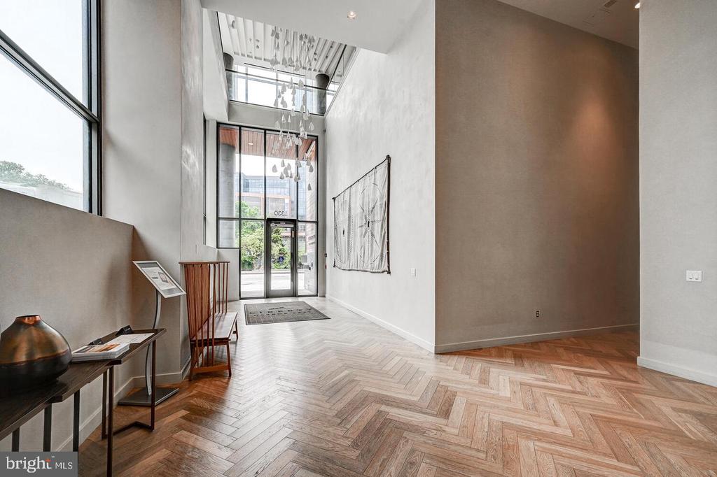 1330 LANCASTER STREET Unit: C901