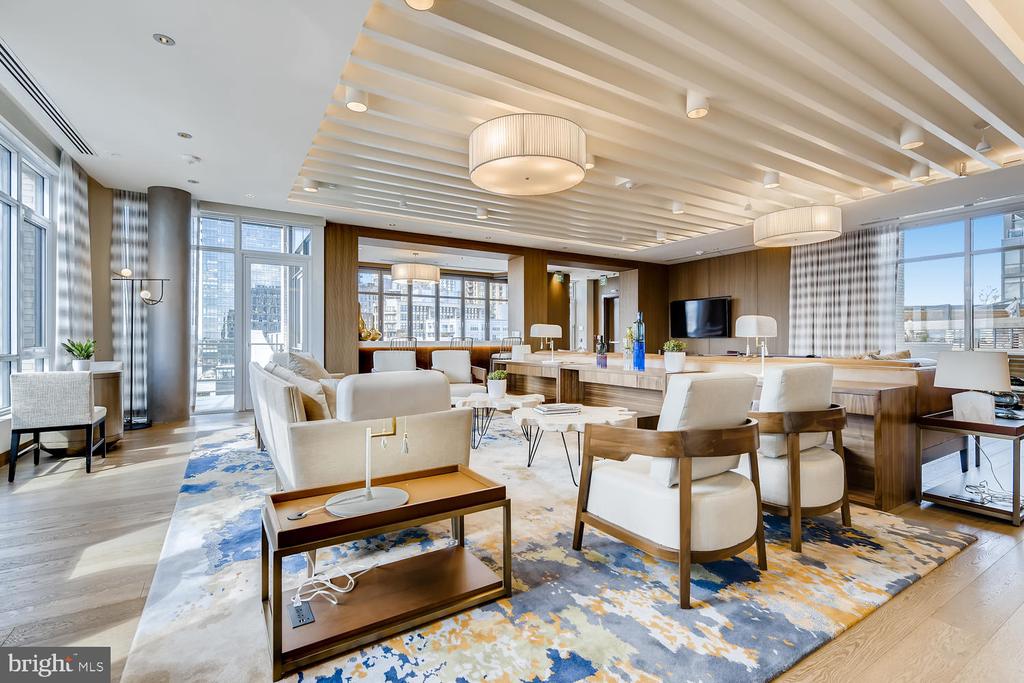 1330 LANCASTER STREET Unit: C901