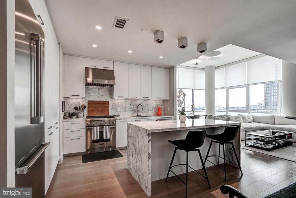1330 LANCASTER STREET Unit: C901