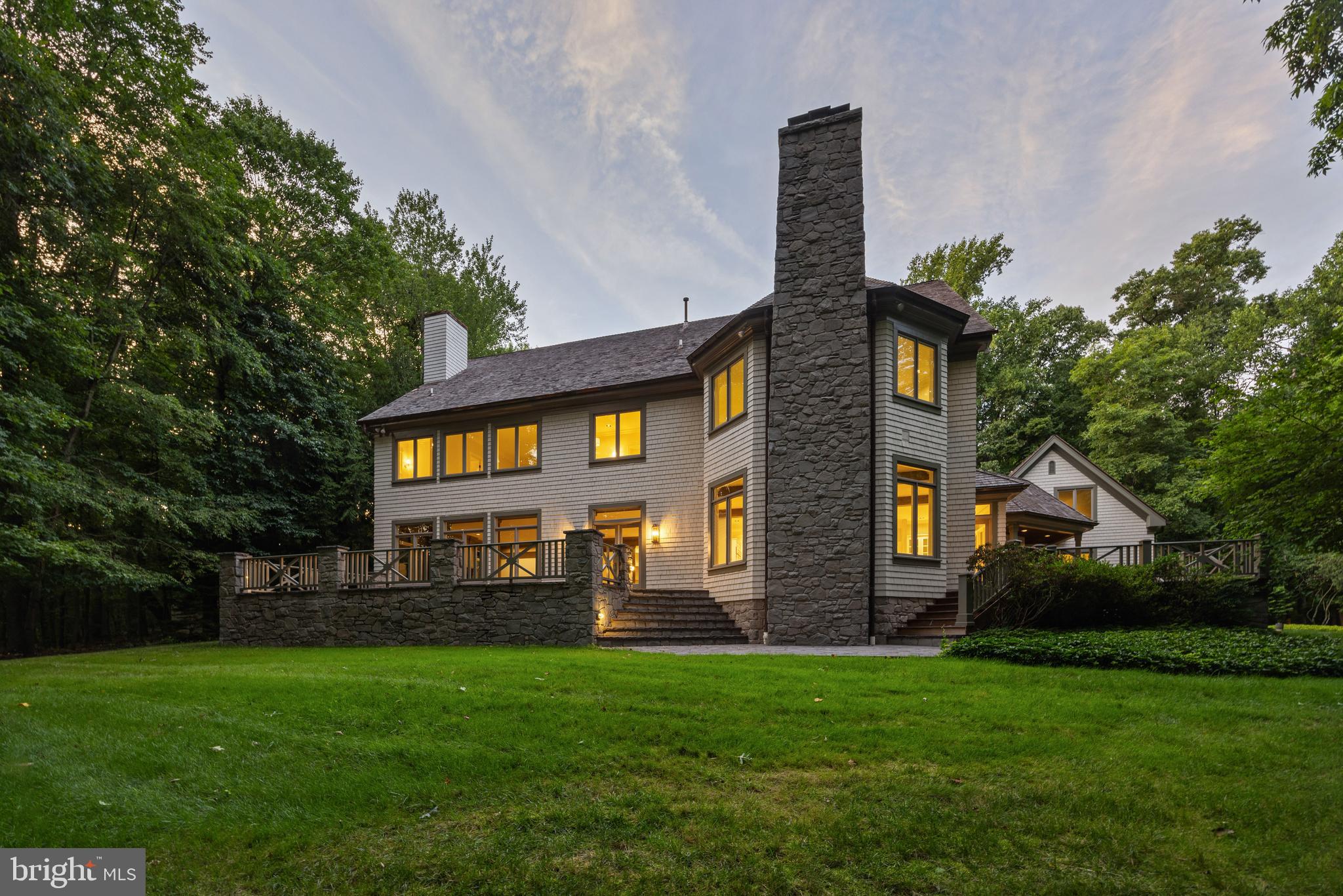 3137 Blendon Rd