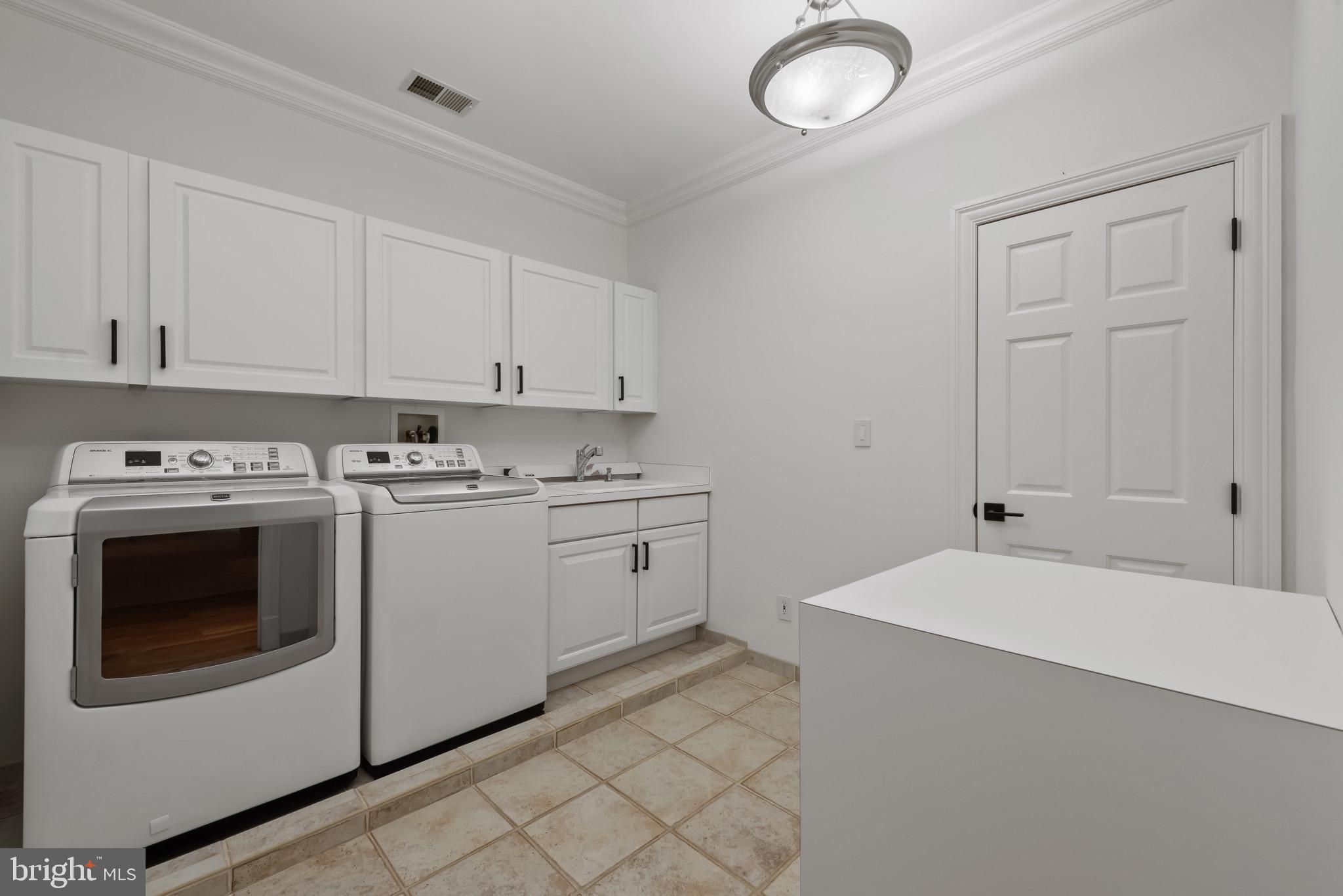 3137 Blendon Rd