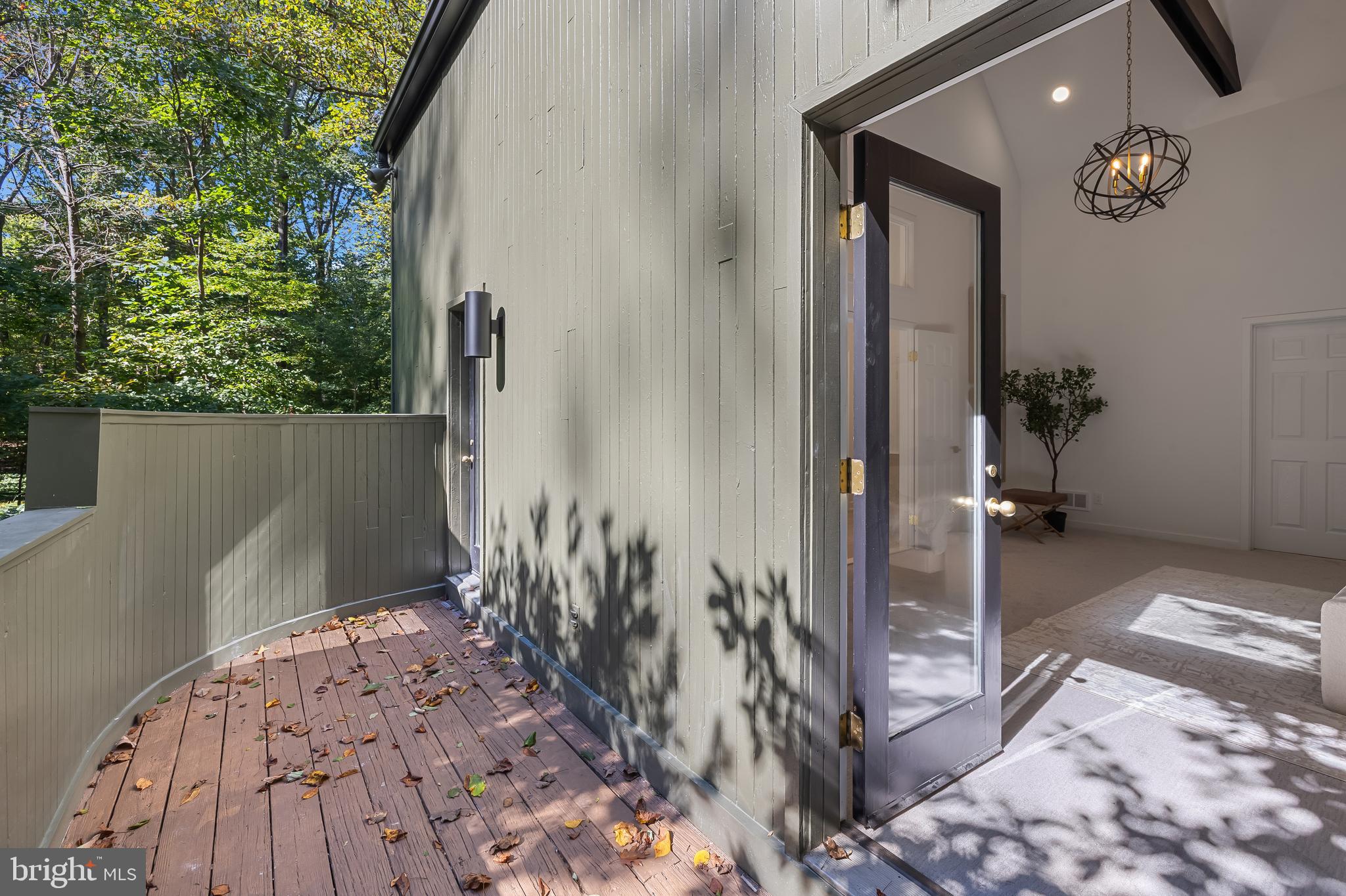 2415 VELVET RIDGE DRIVE