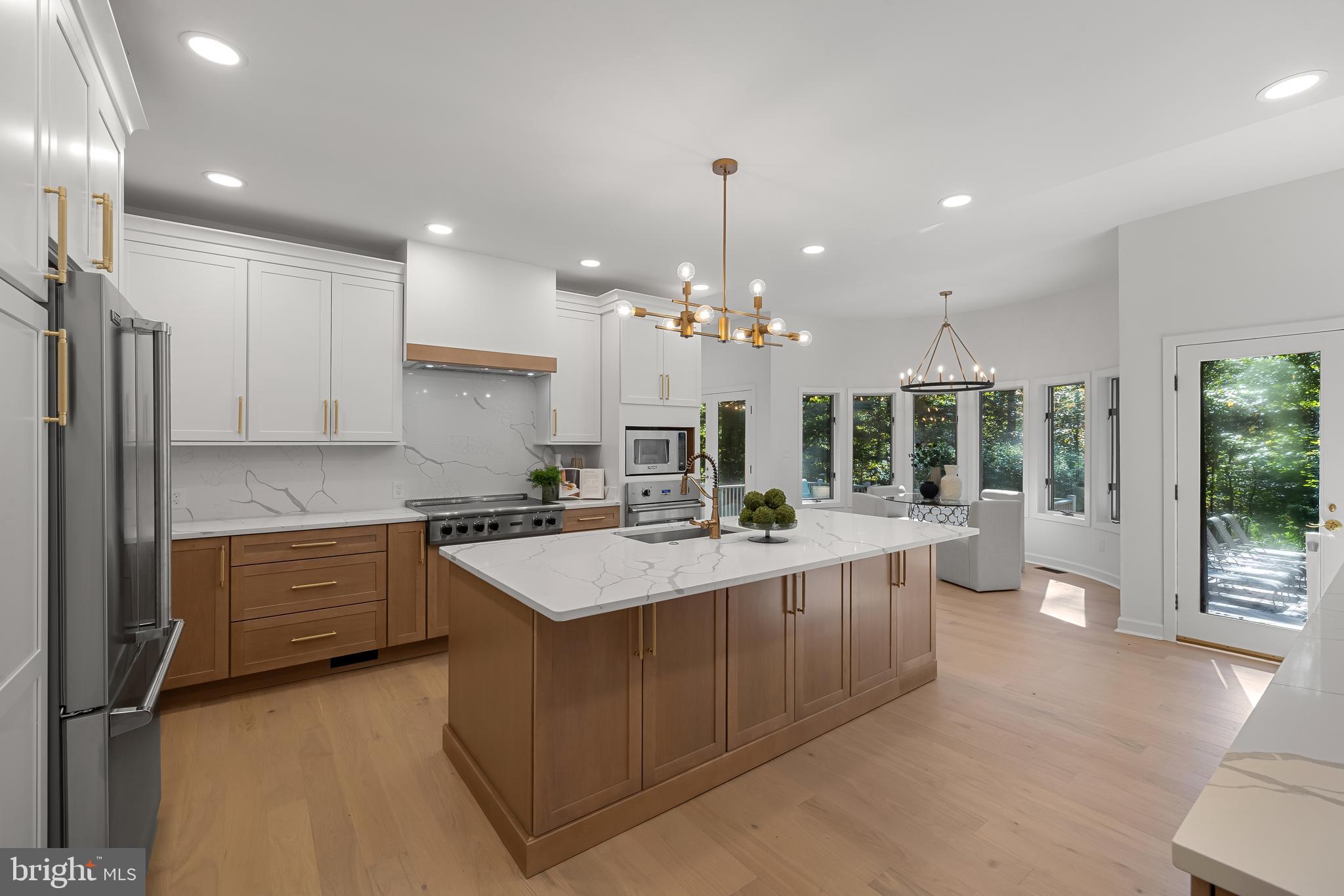 2415 VELVET RIDGE DRIVE
