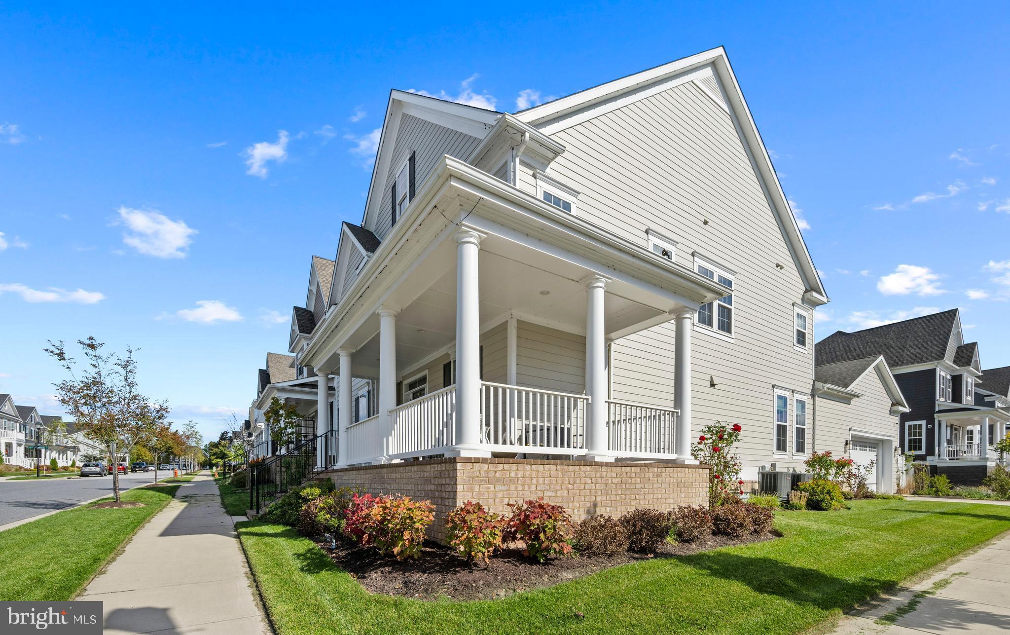 607 SOMERSTOWN STREET