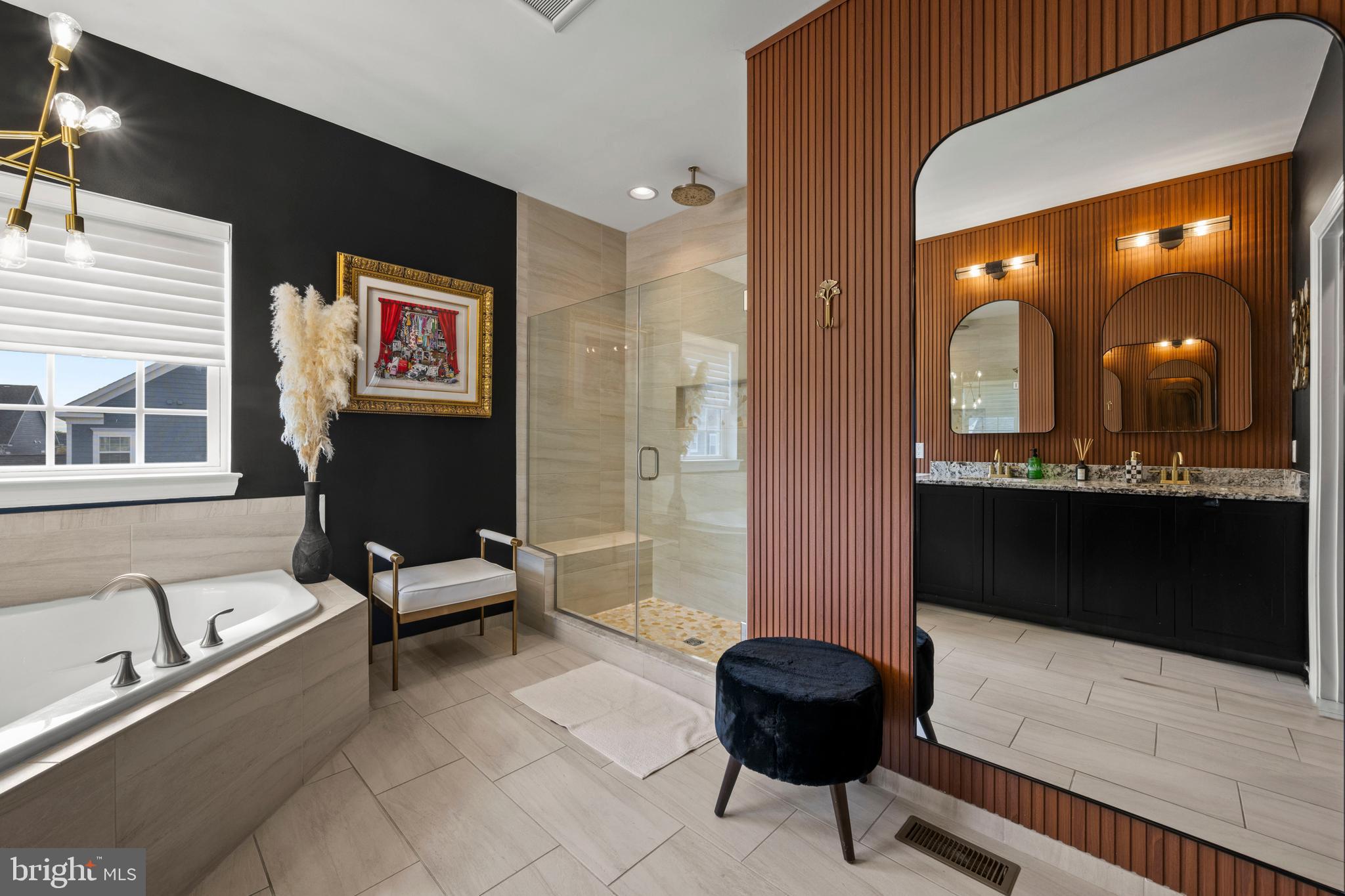 607 SOMERSTOWN STREET