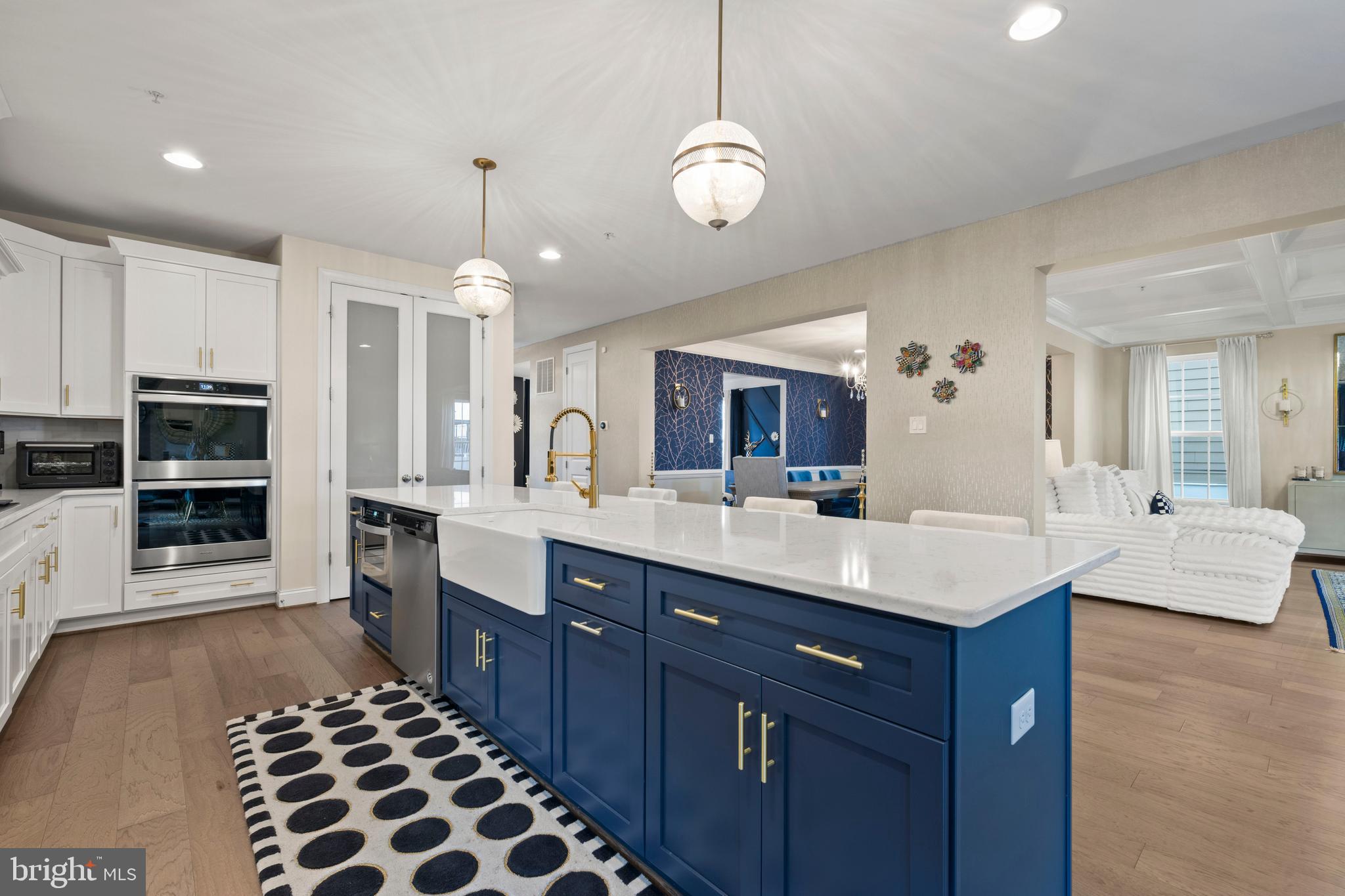 607 SOMERSTOWN STREET