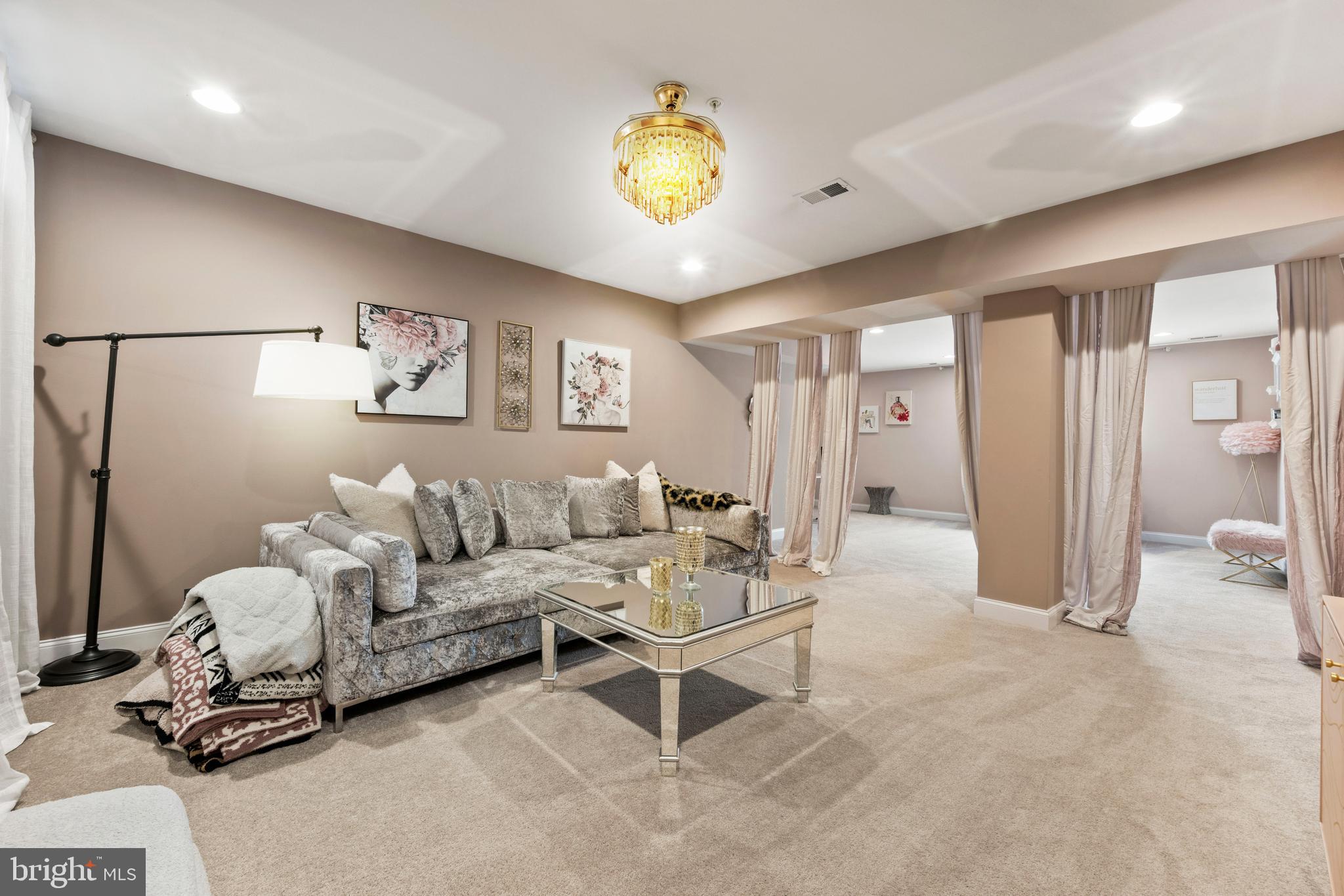 607 SOMERSTOWN STREET