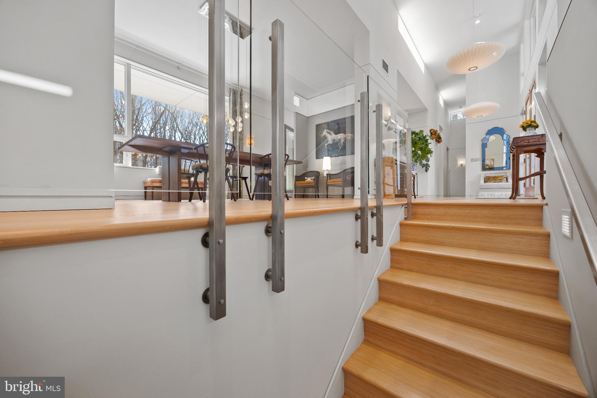 2923 WOODVALLEY DRIVE