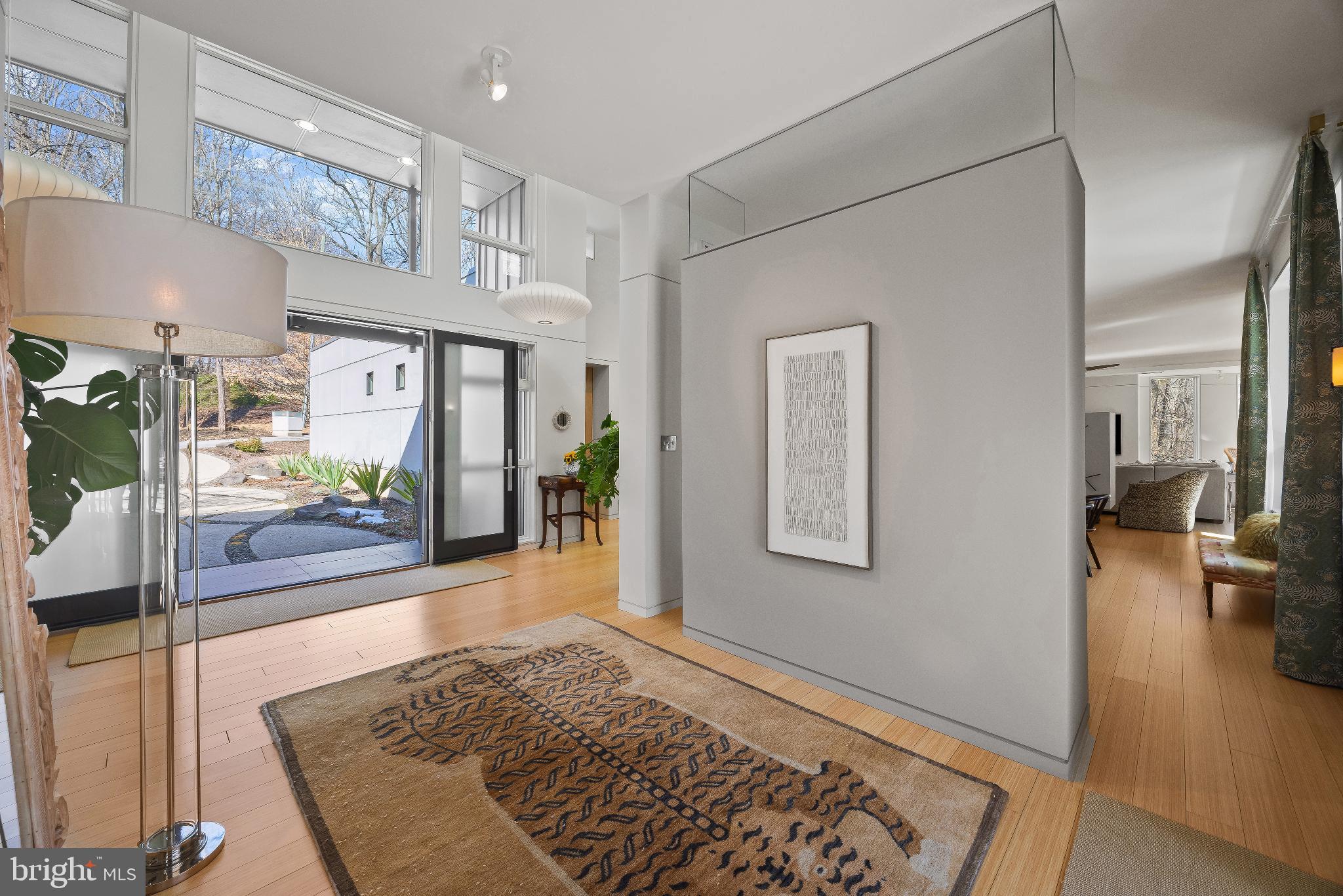 2923 WOODVALLEY DRIVE