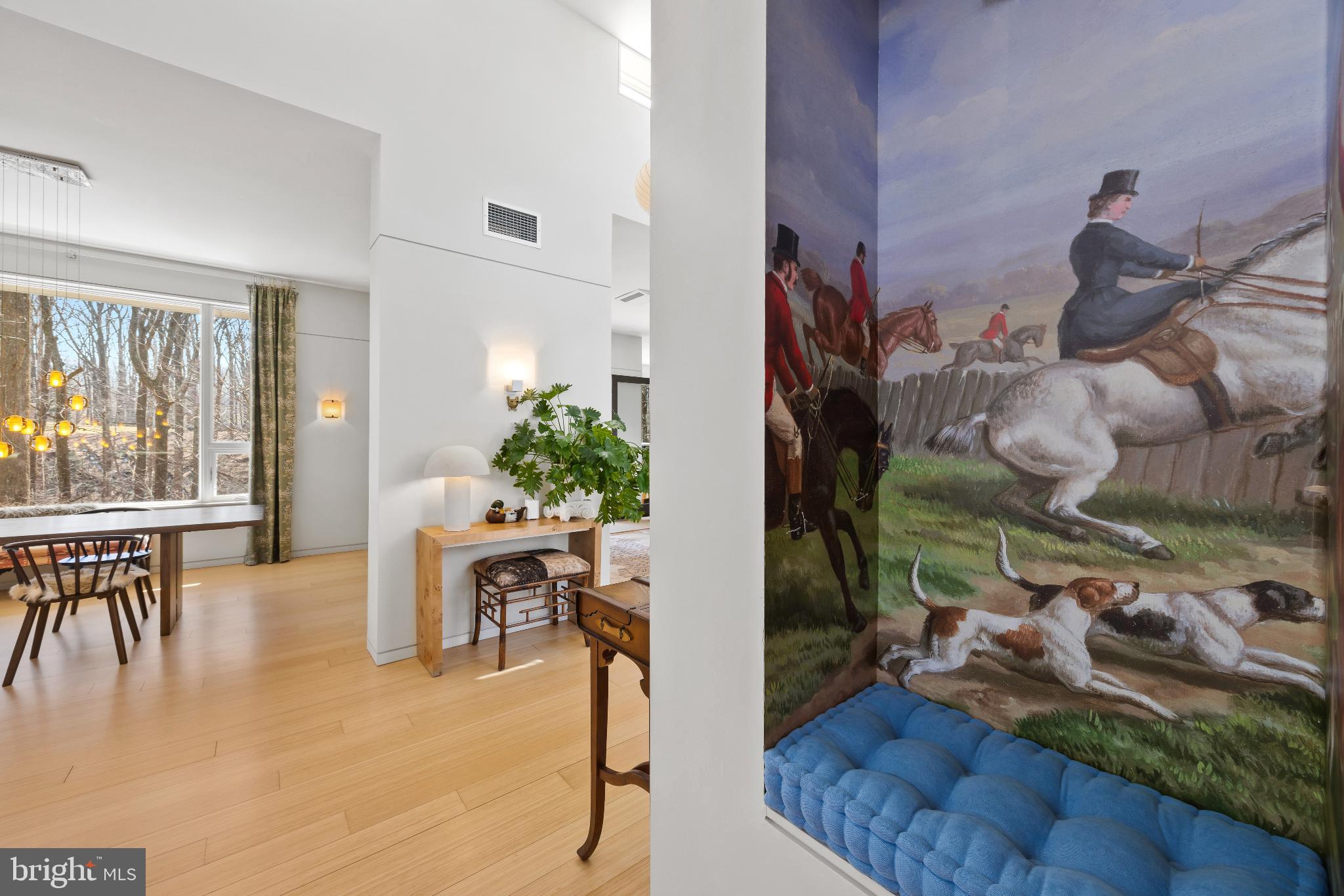 2923 WOODVALLEY DRIVE