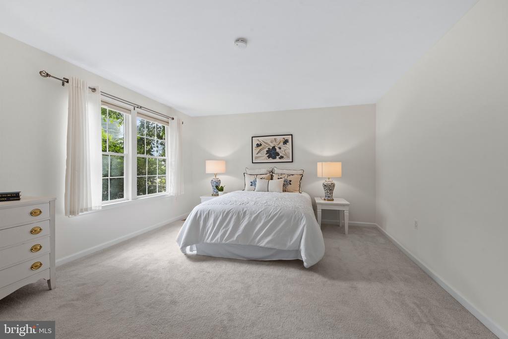 1 OVERHILL ROAD