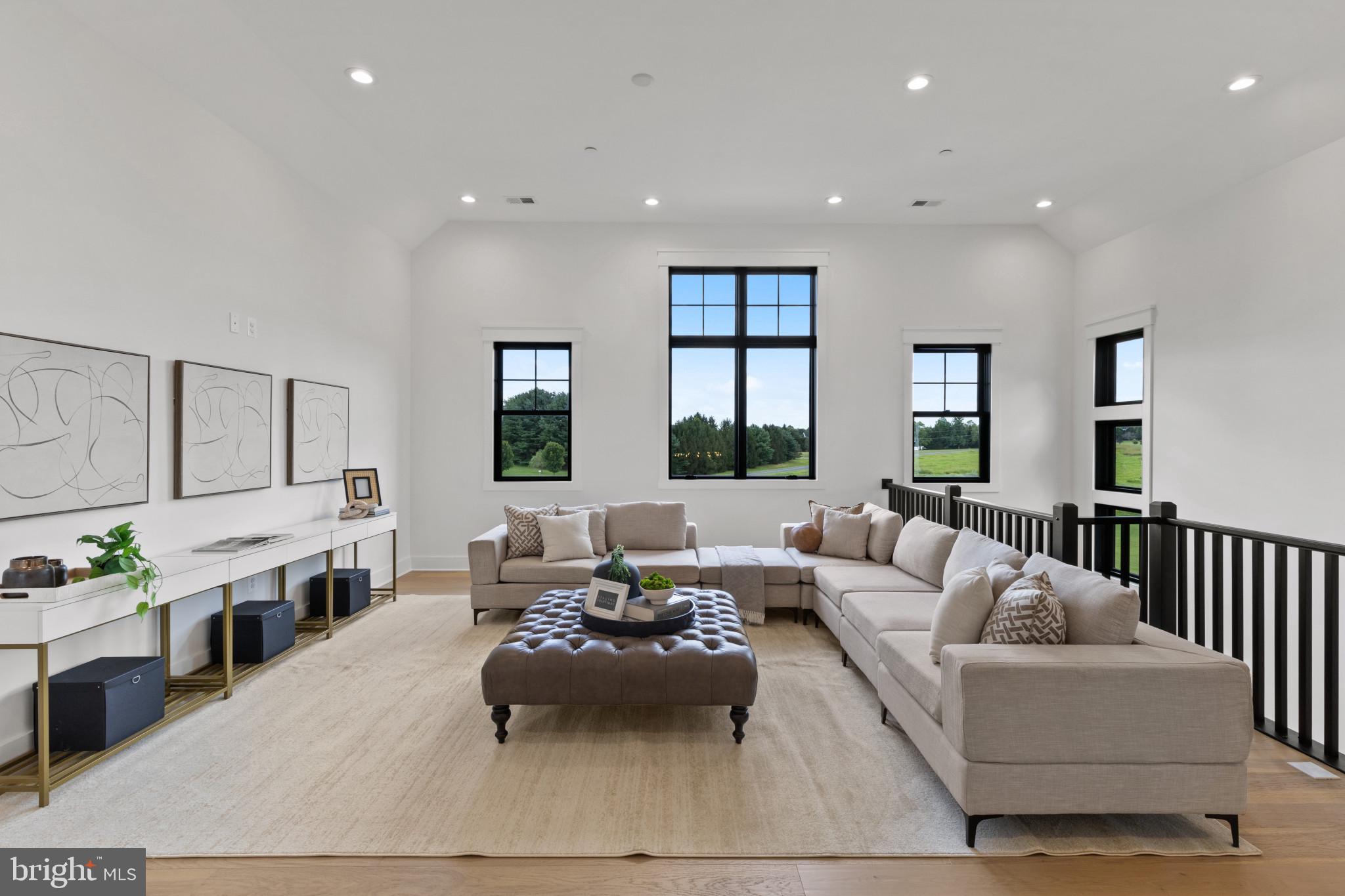 2851 ORPHEUS DRIVE
