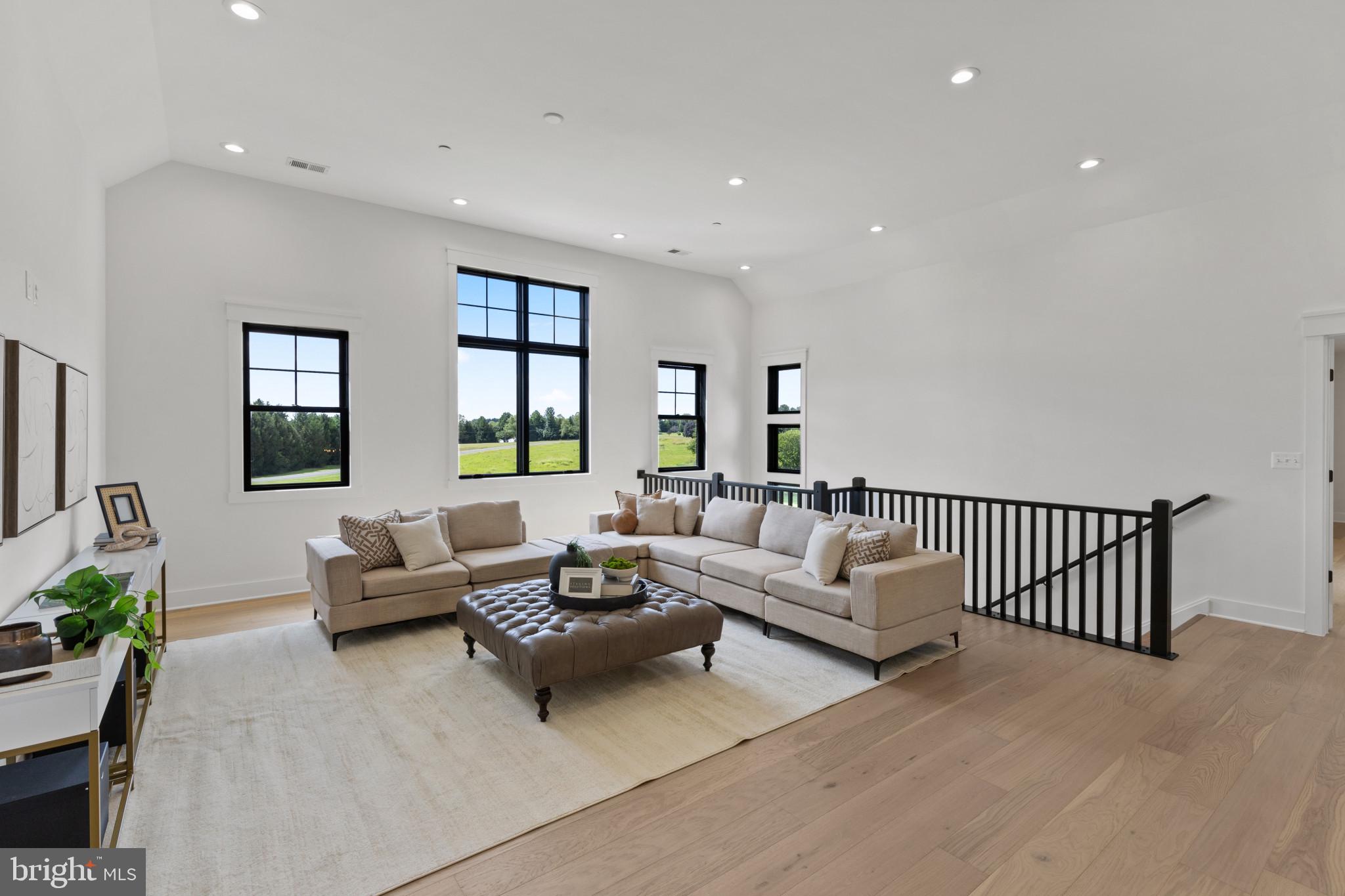2851 ORPHEUS DRIVE