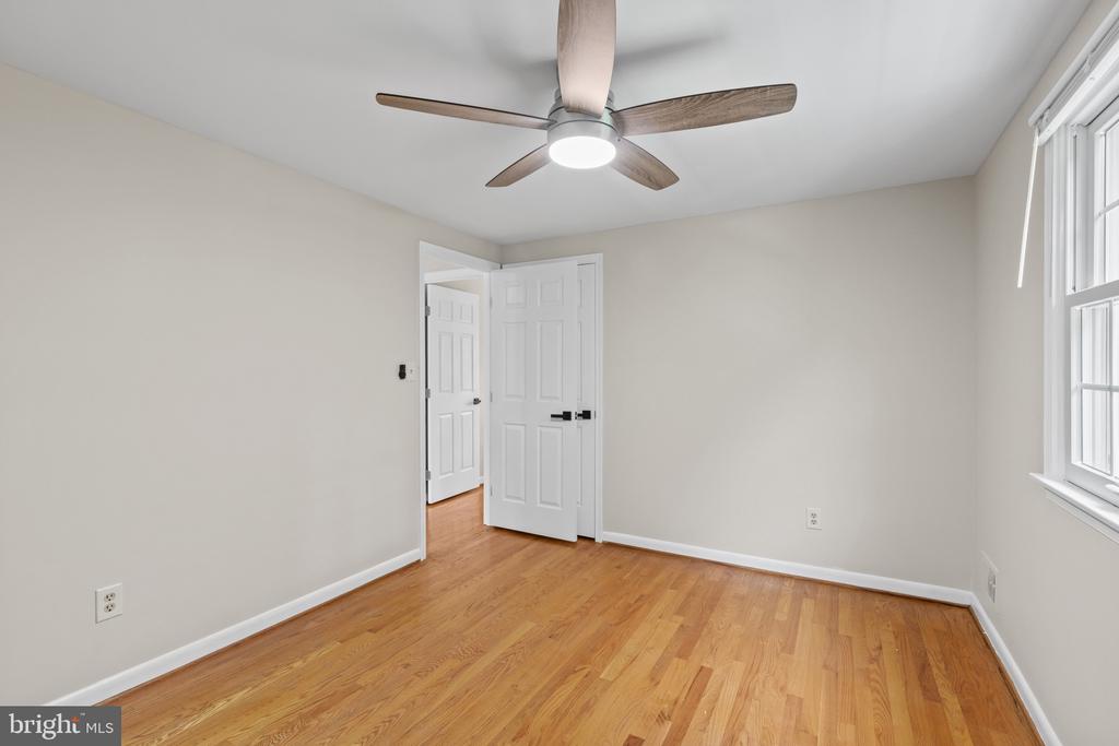 1525 CEDARWOOD DRIVE