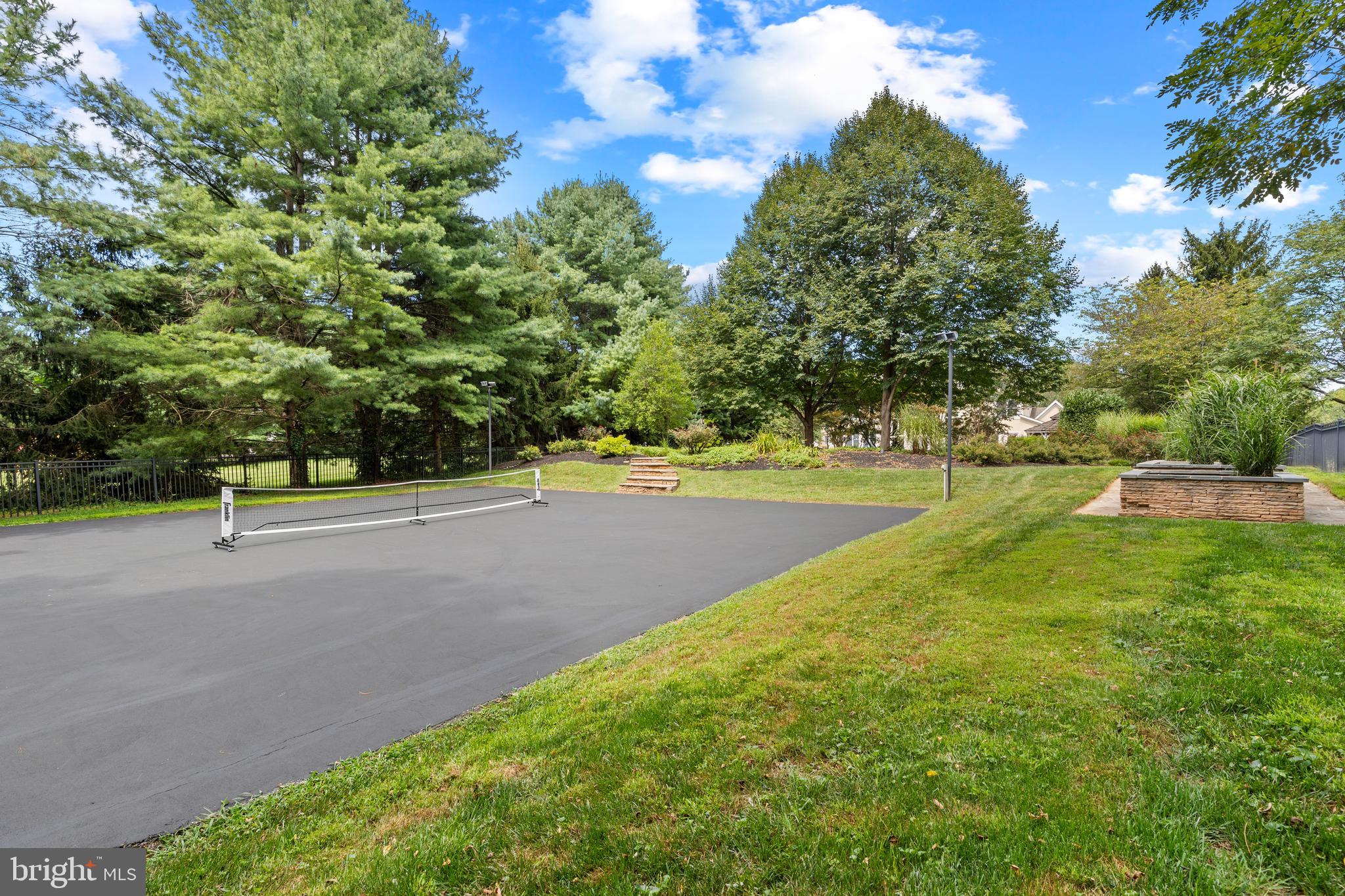3109 FOX VALLEY DRIVE