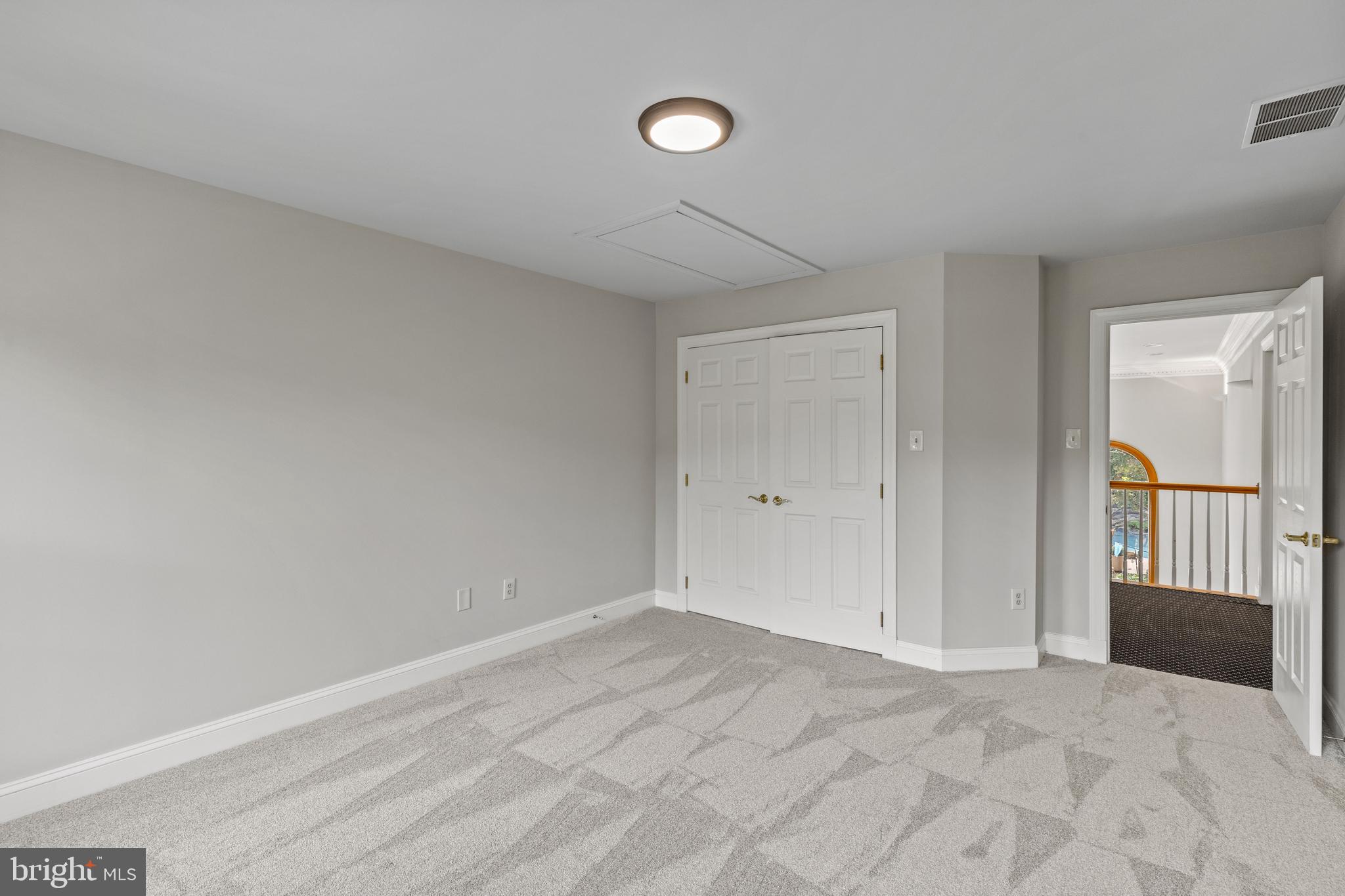 3109 FOX VALLEY DRIVE