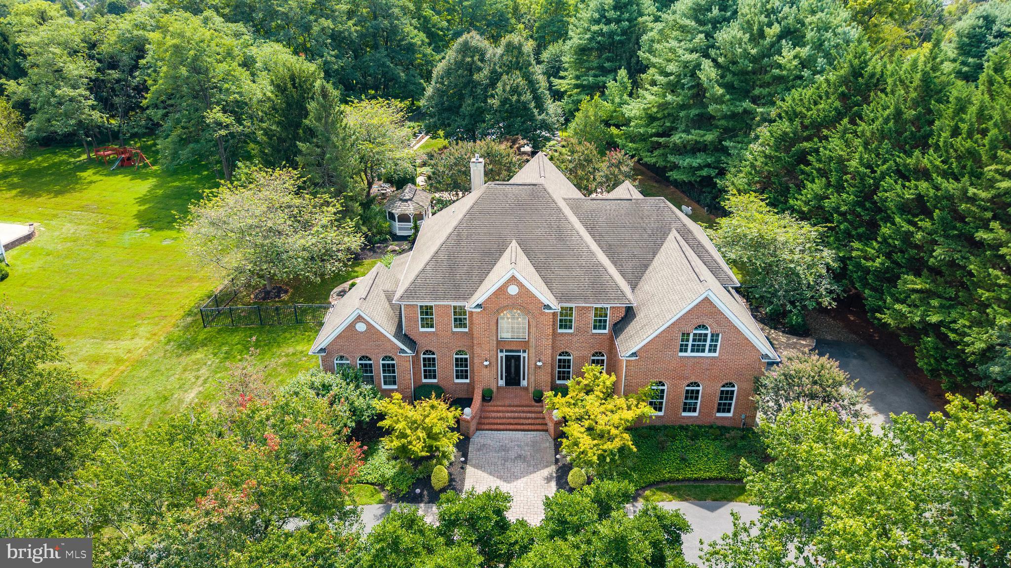 3109 FOX VALLEY DRIVE