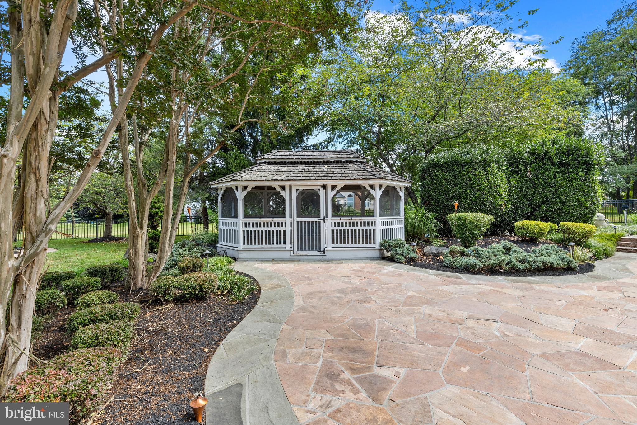 3109 FOX VALLEY DRIVE
