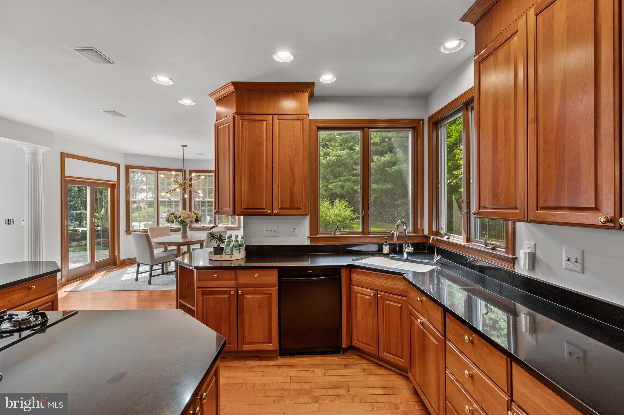 3109 FOX VALLEY DRIVE