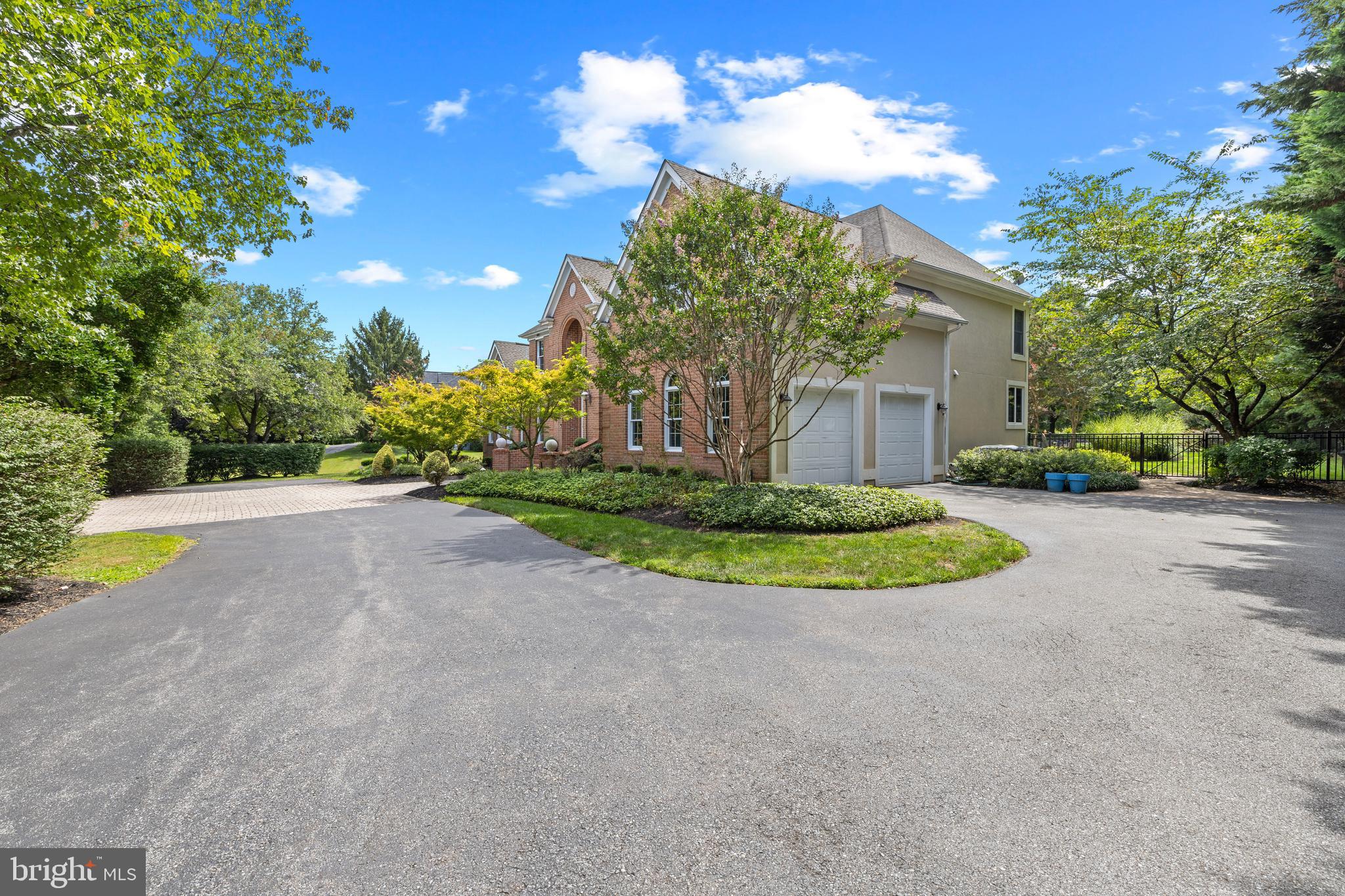 3109 FOX VALLEY DRIVE