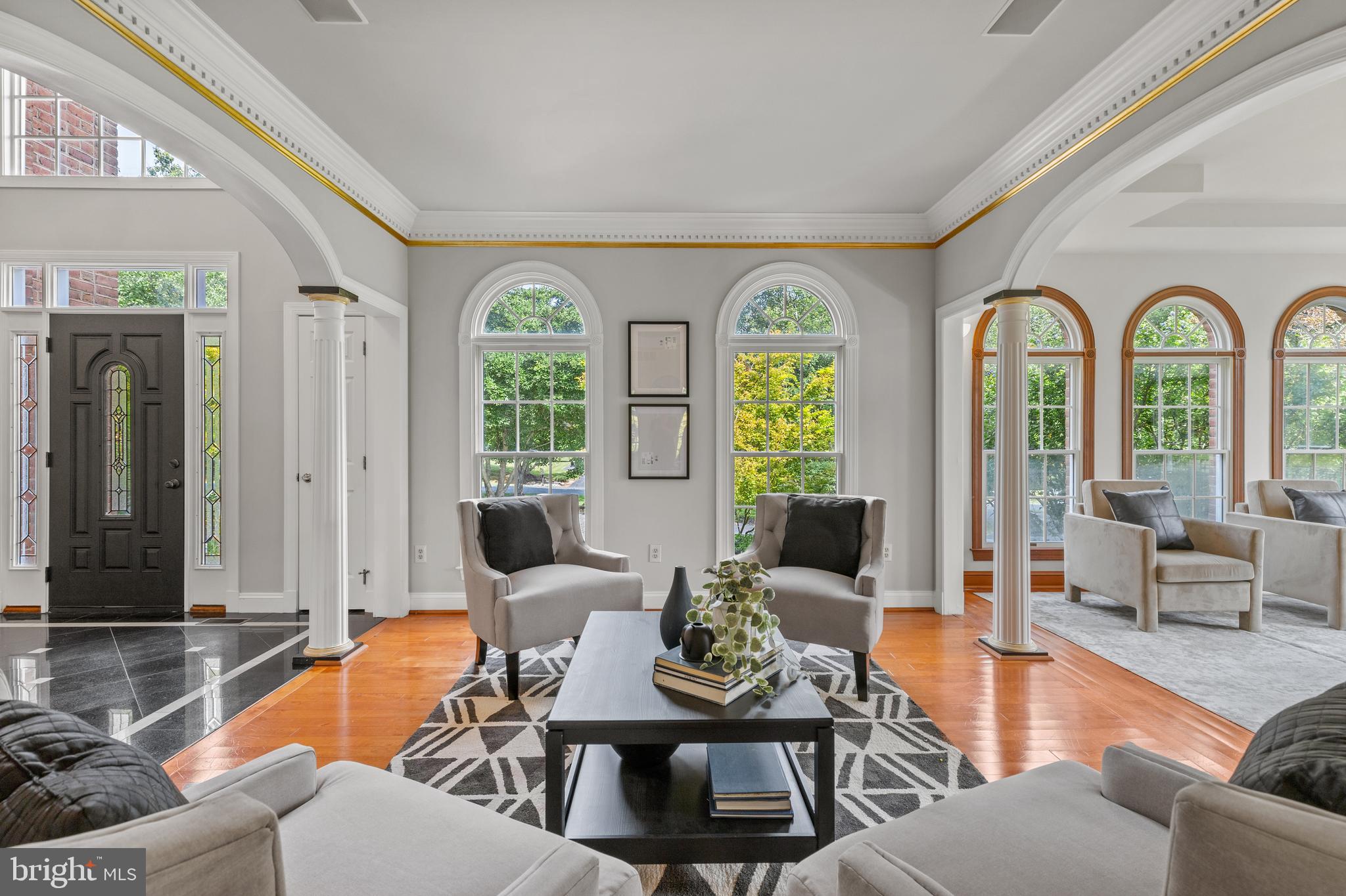 3109 FOX VALLEY DRIVE