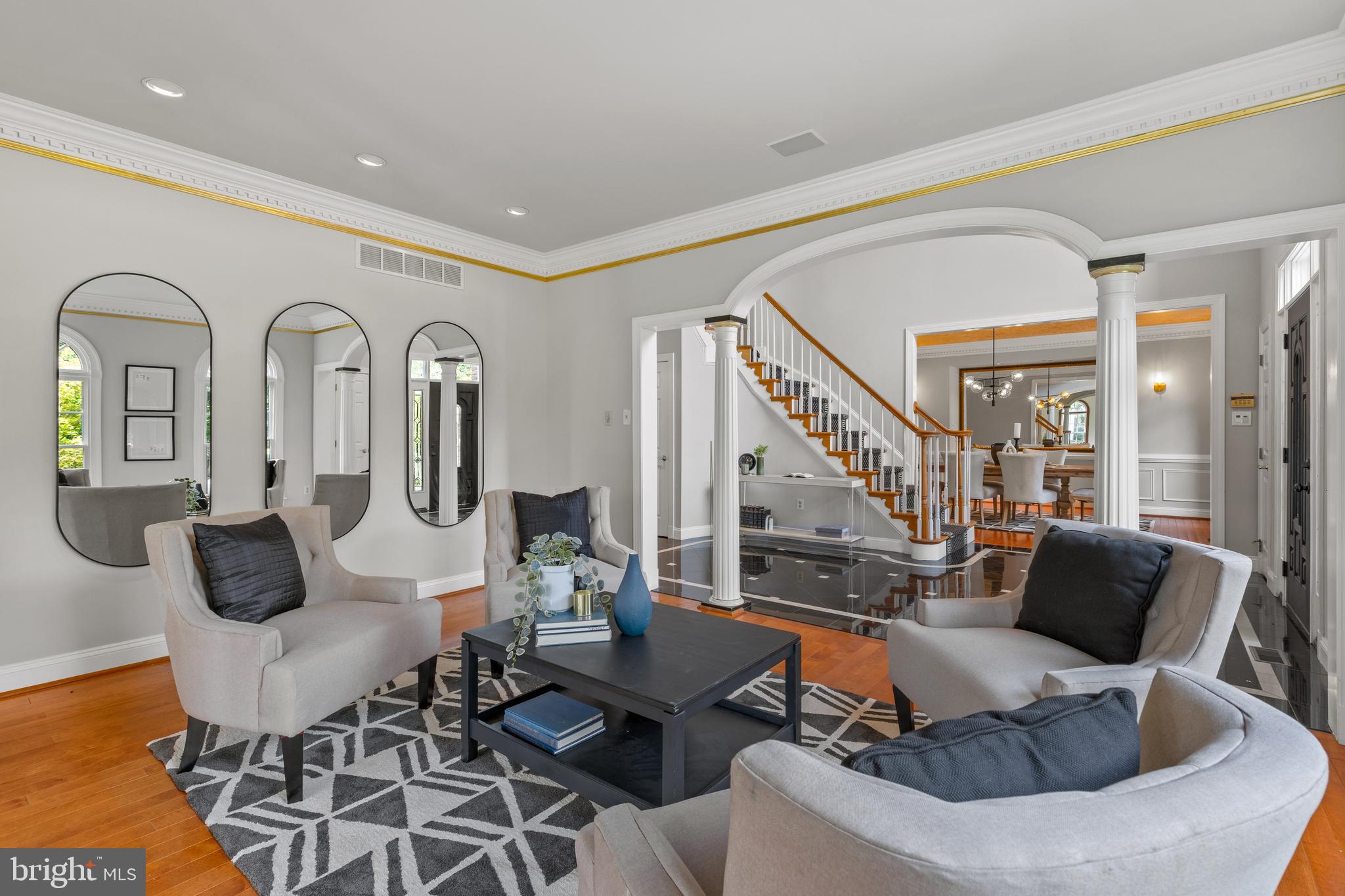 3109 FOX VALLEY DRIVE