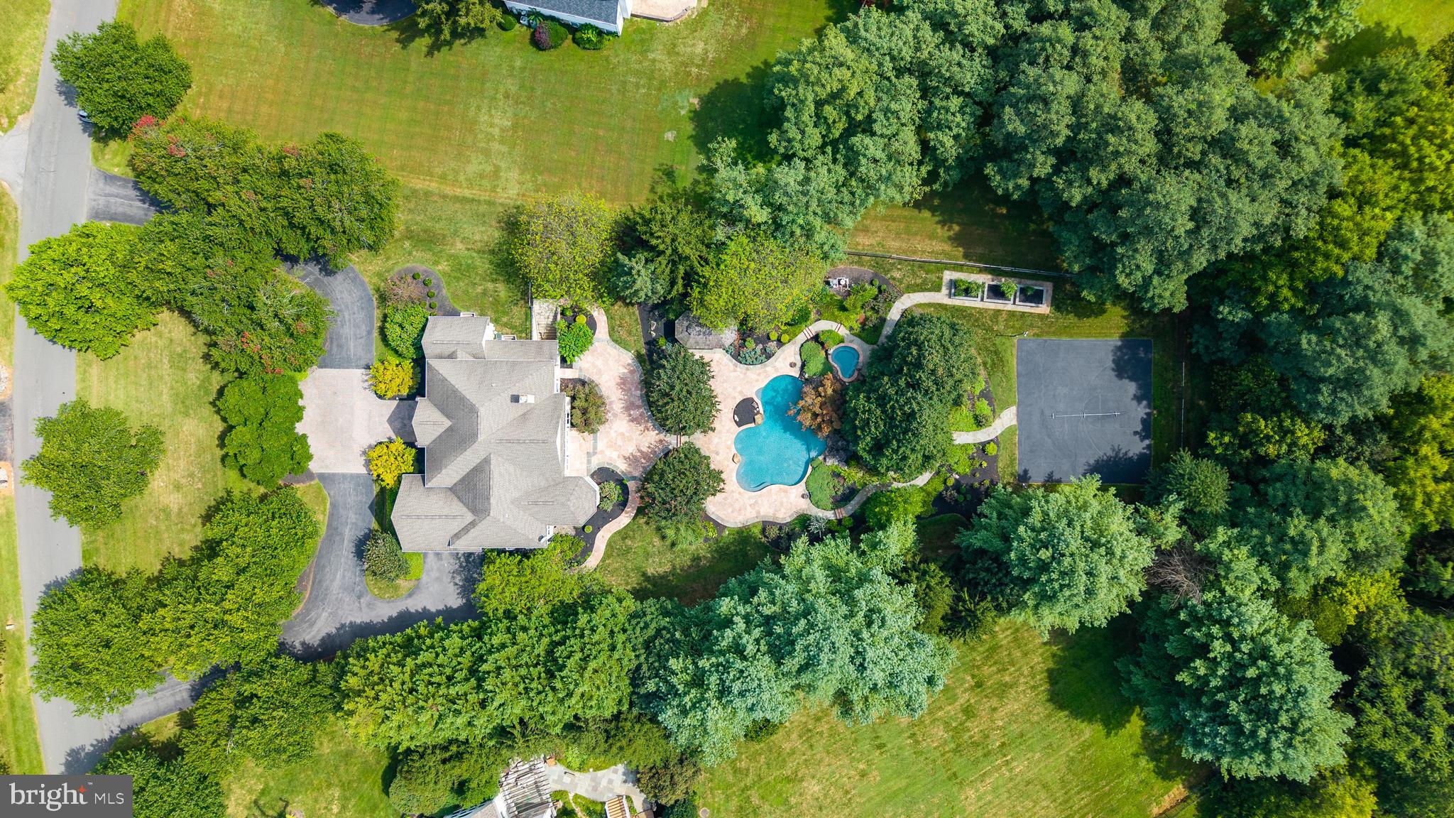 3109 FOX VALLEY DRIVE