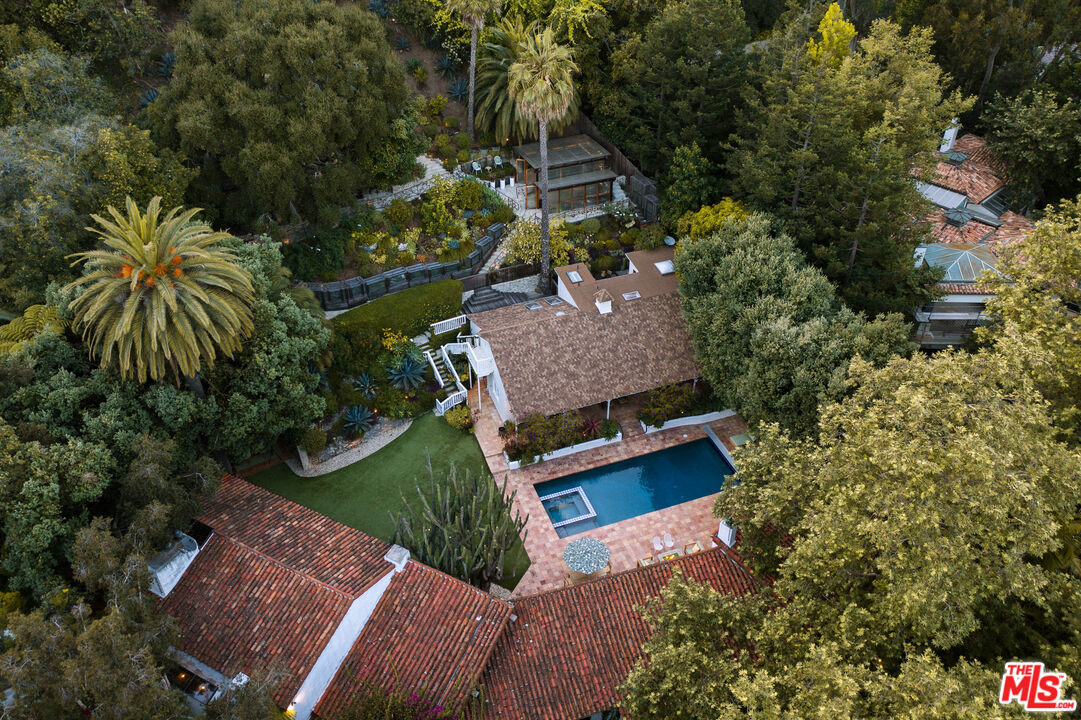 659 E Channel Rd