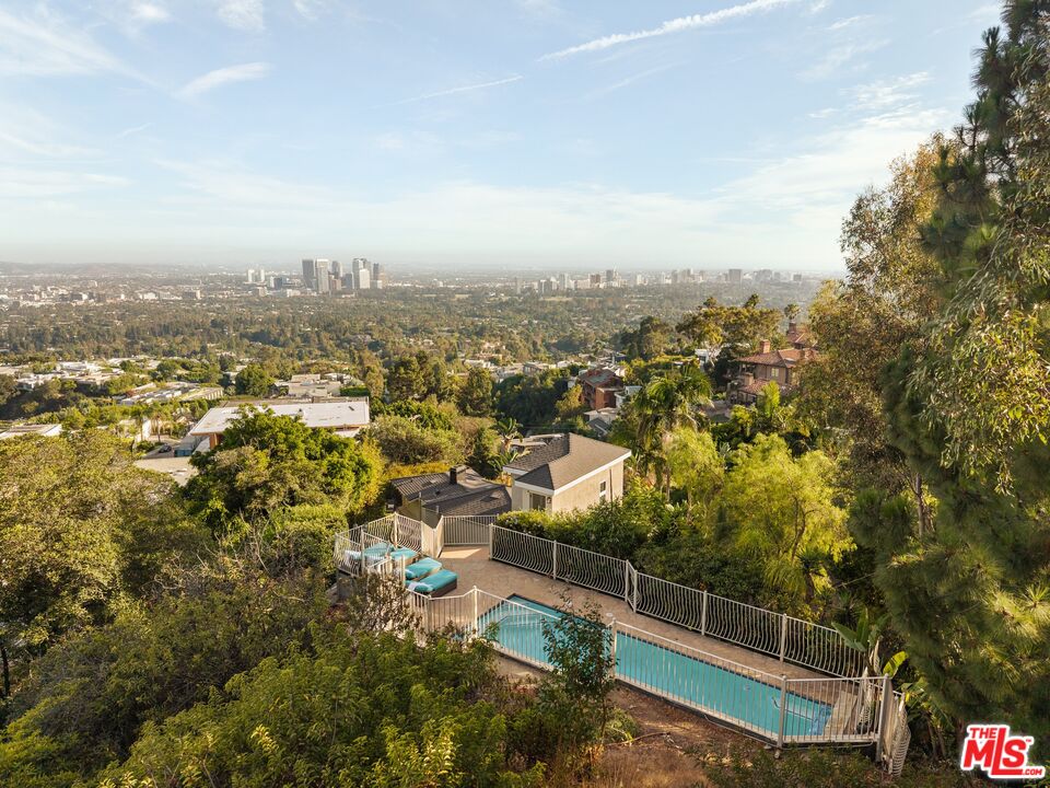 1454 Blueridge Dr