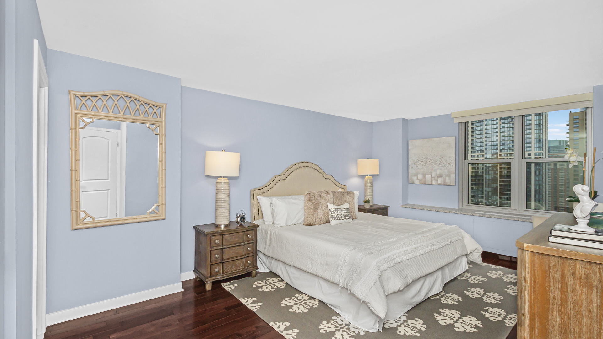 400 E RANDOLPH Street Unit: 3310