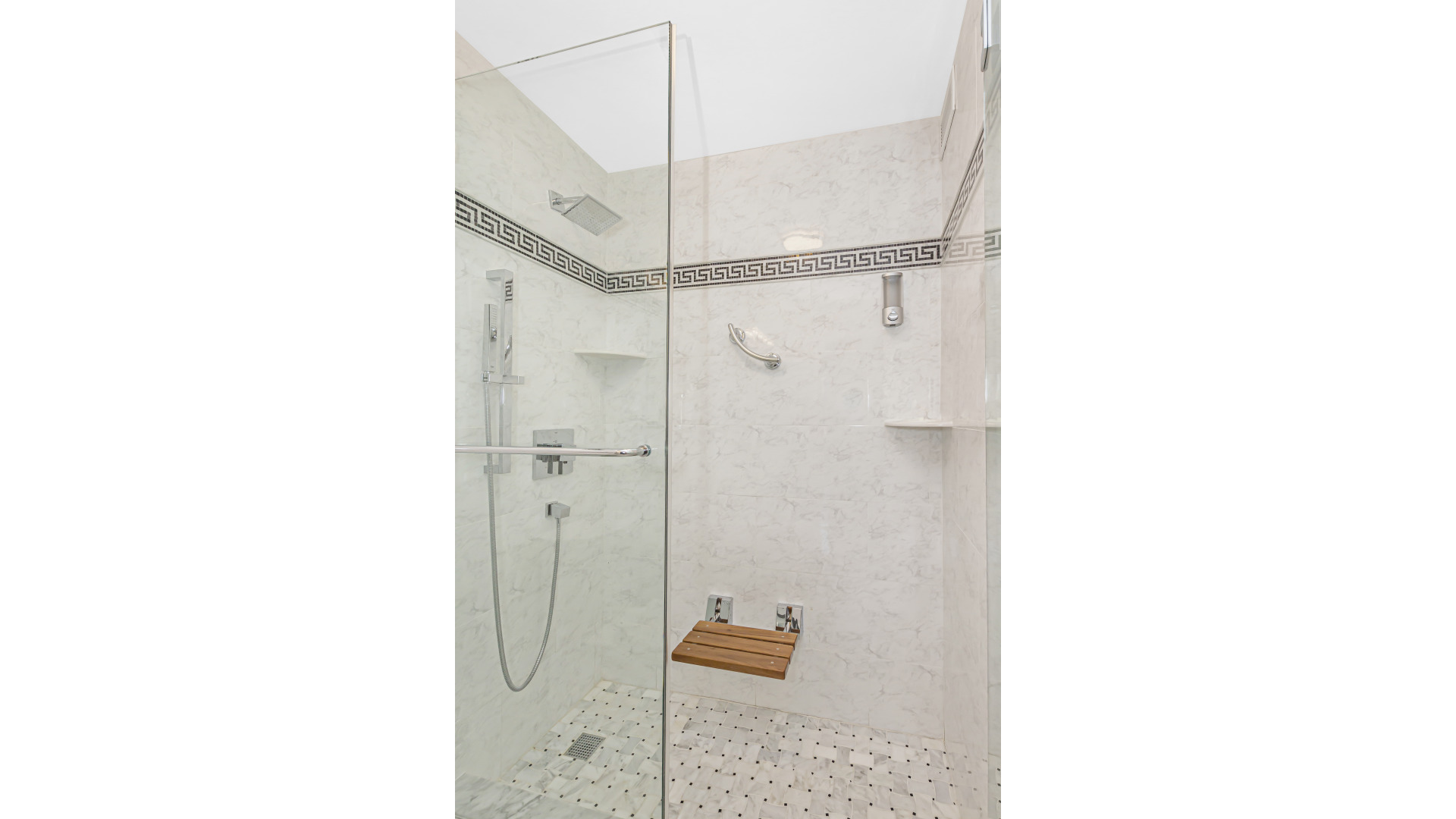 400 E RANDOLPH Street Unit: 3310