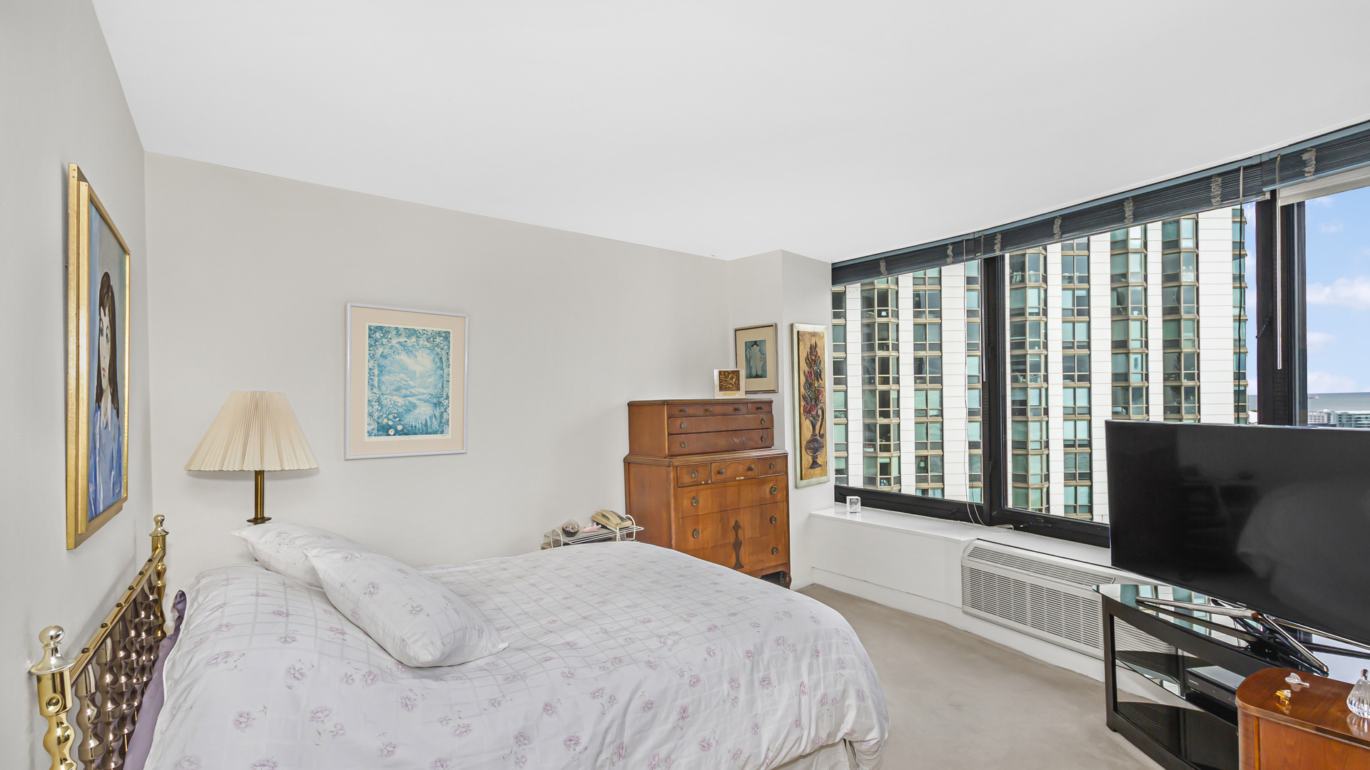 155 N Harbor Drive Unit: 1304
