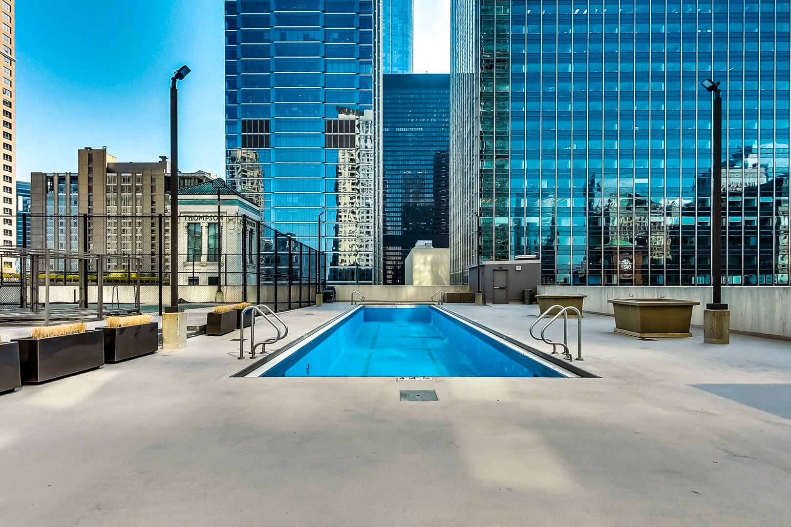 345 N La Salle Drive Unit: 1202
