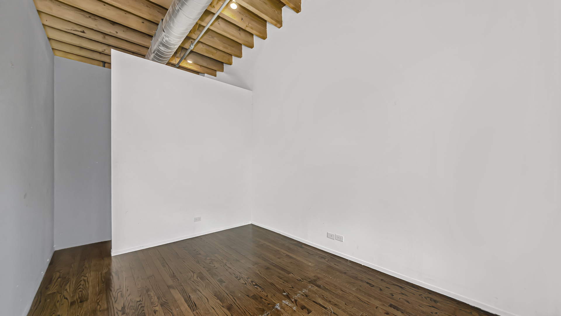 711 S DEARBORN Street Unit: 802