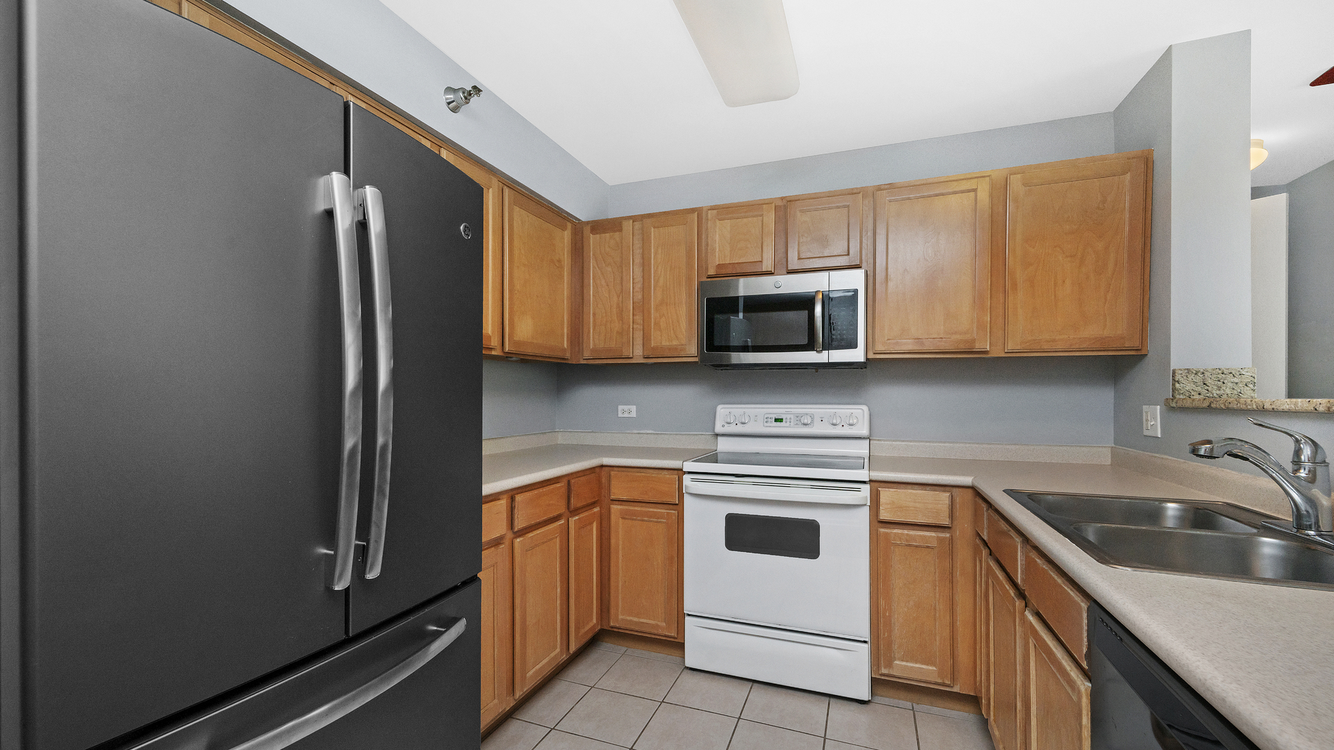345 N La Salle Drive Unit: 1705