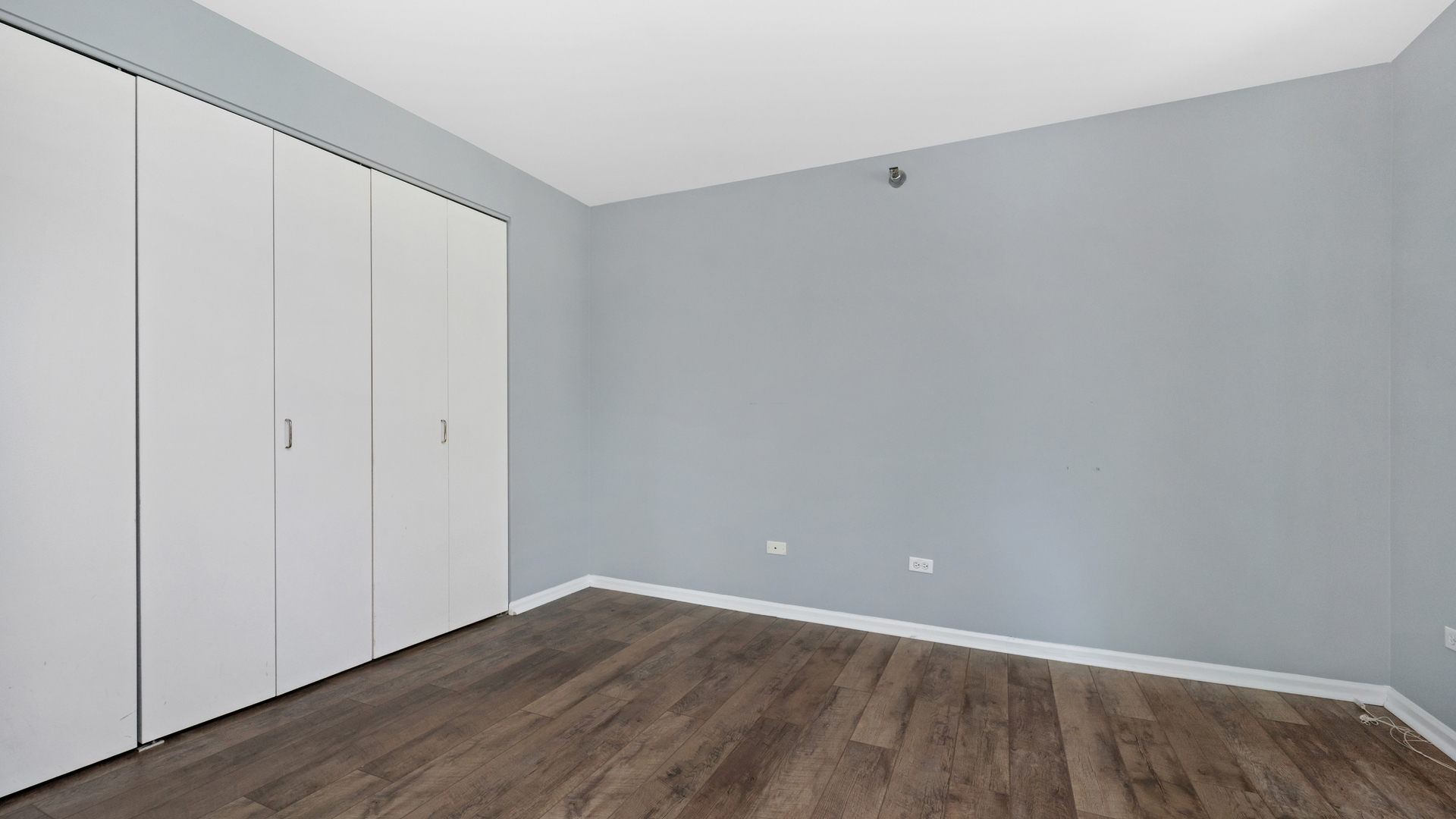 345 N La Salle Drive Unit: 1705