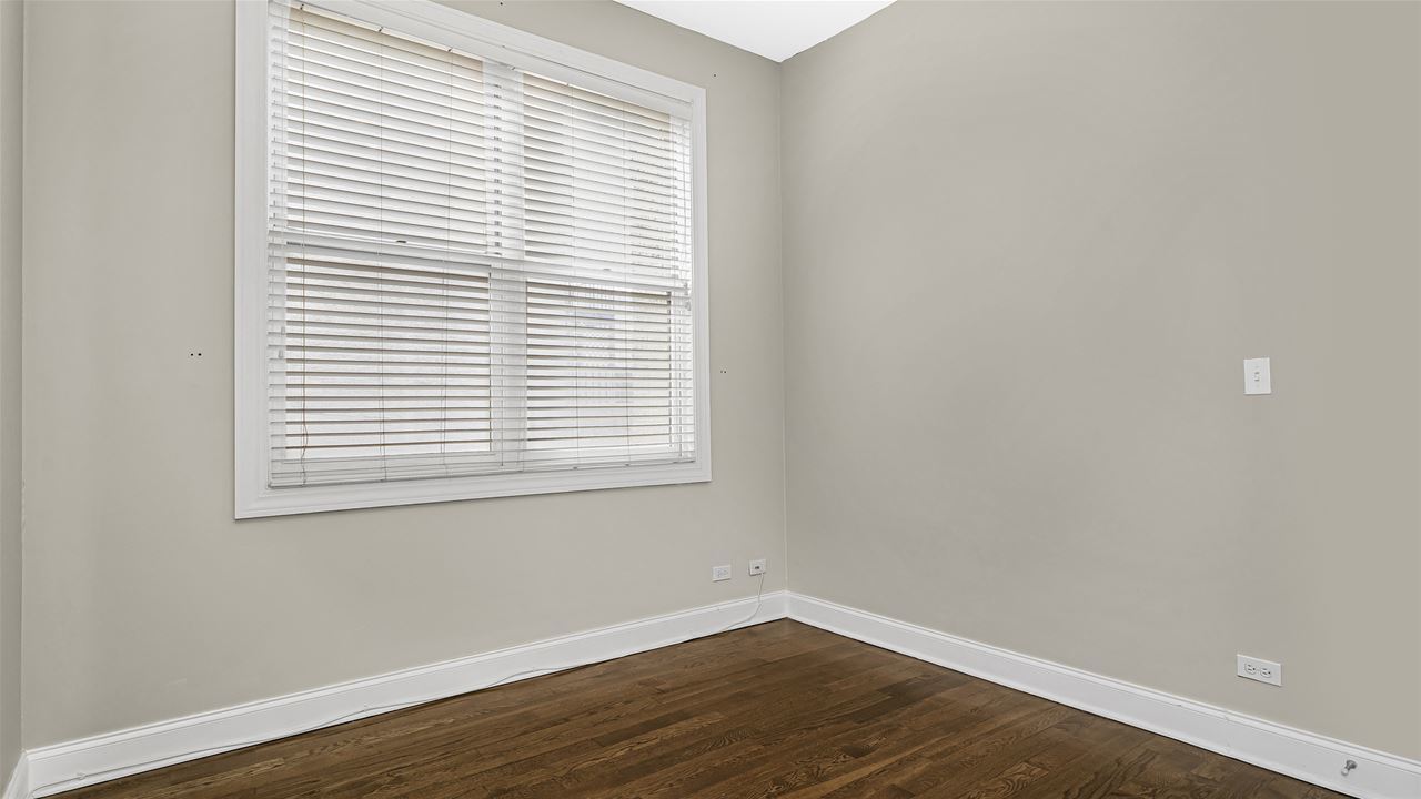1950 N Damen Avenue Unit: 2